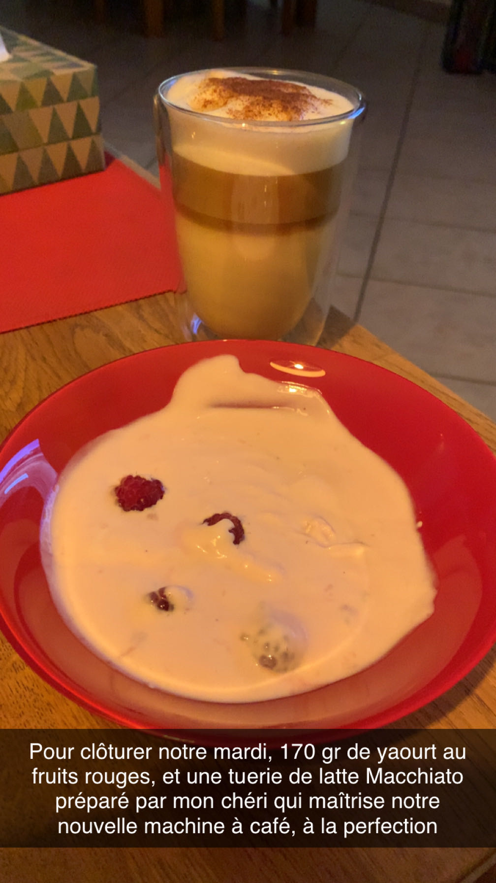 Yaourt fruits rouges et latte