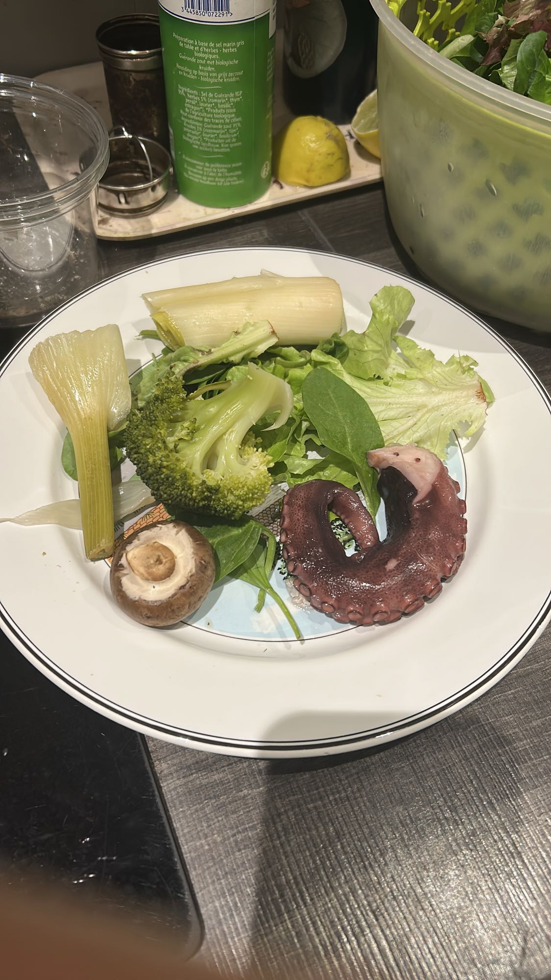 Salade poulpe légumes