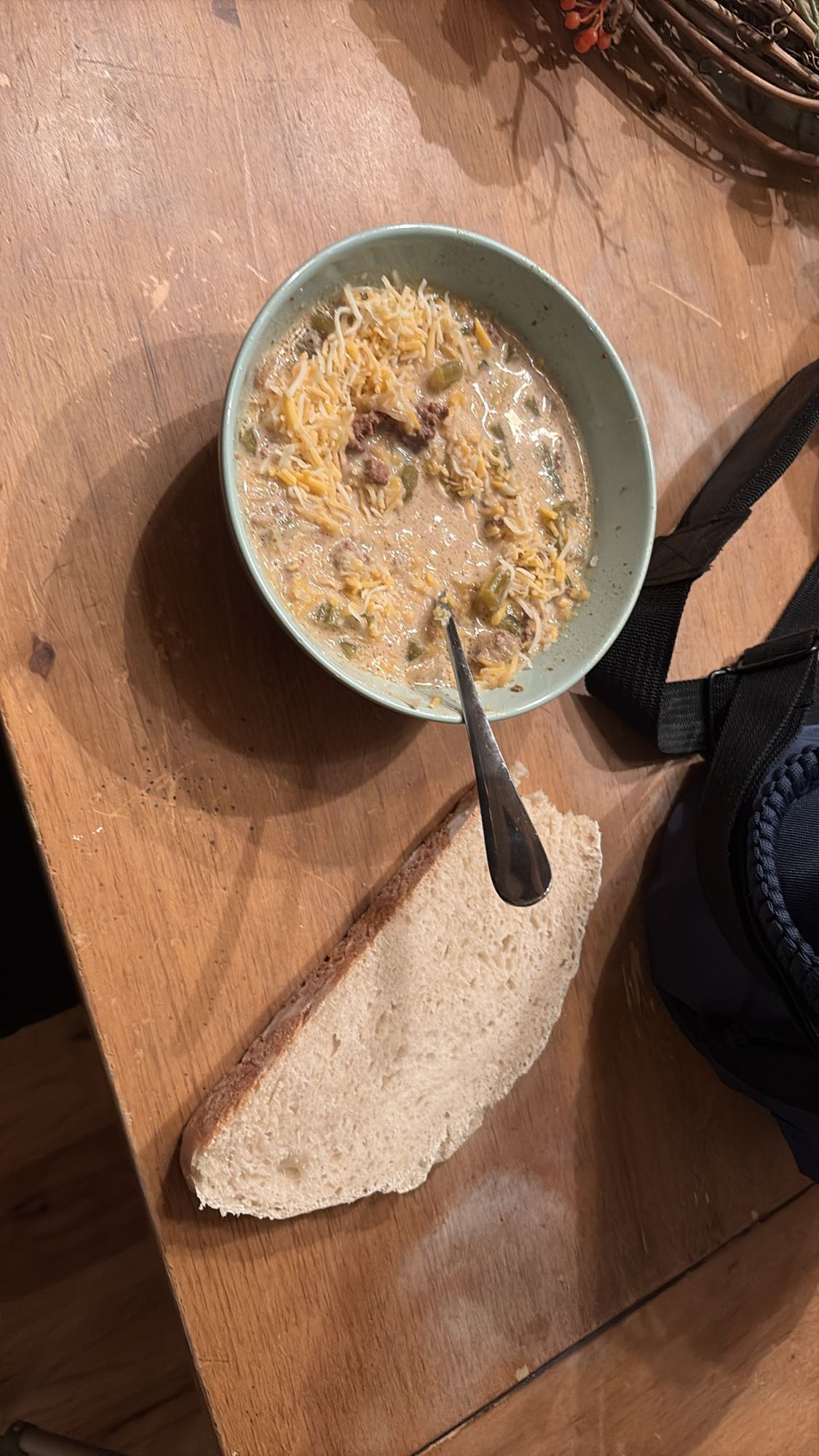 Cheesy soup with bread