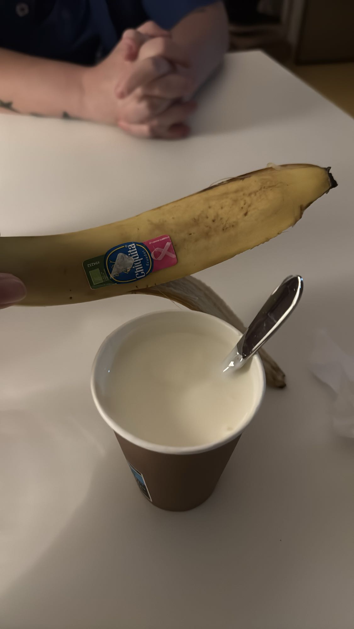Banan och naturell yoghurt