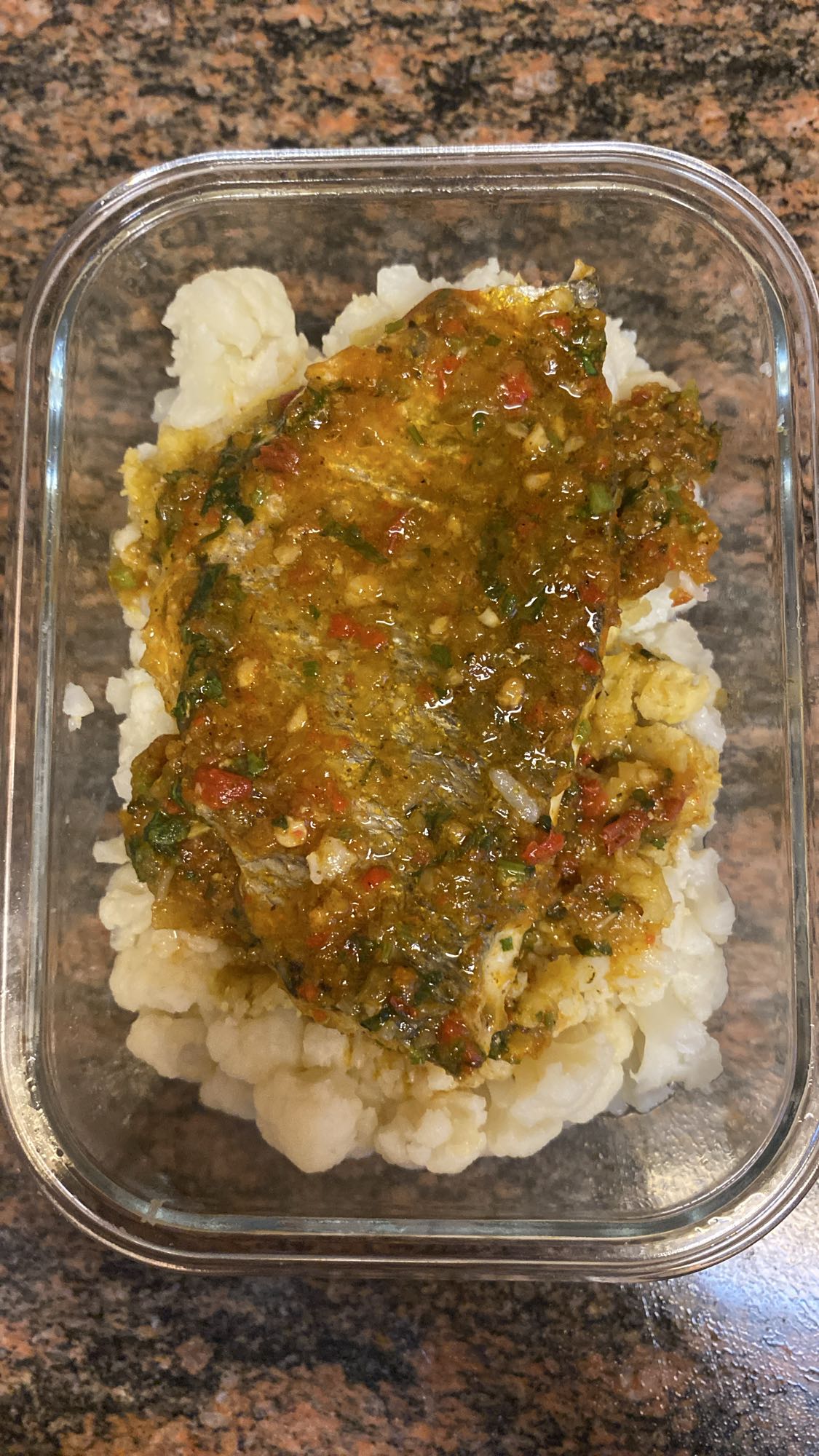 Pescado con coliflor