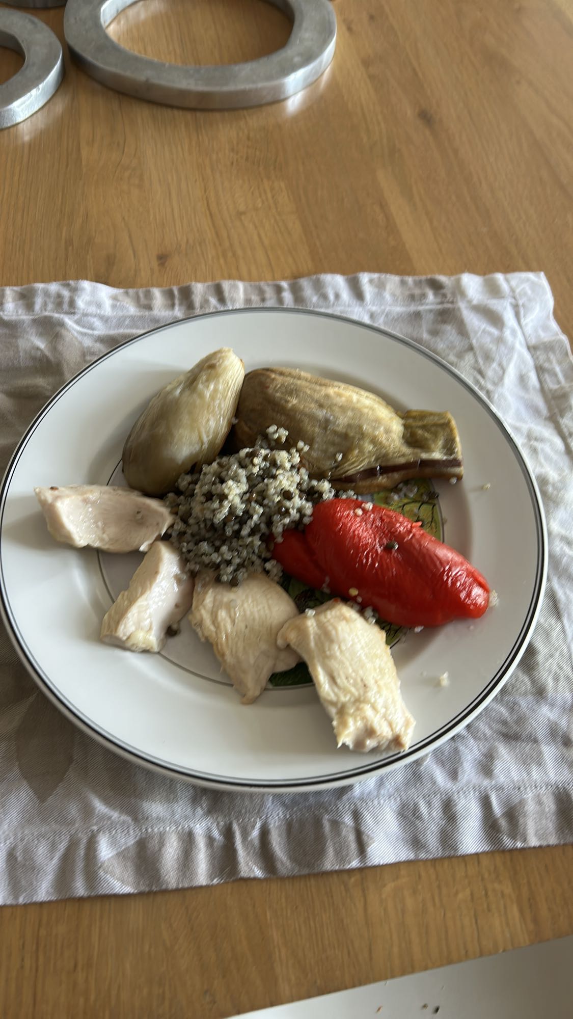 Poulet, légumes et quinoa