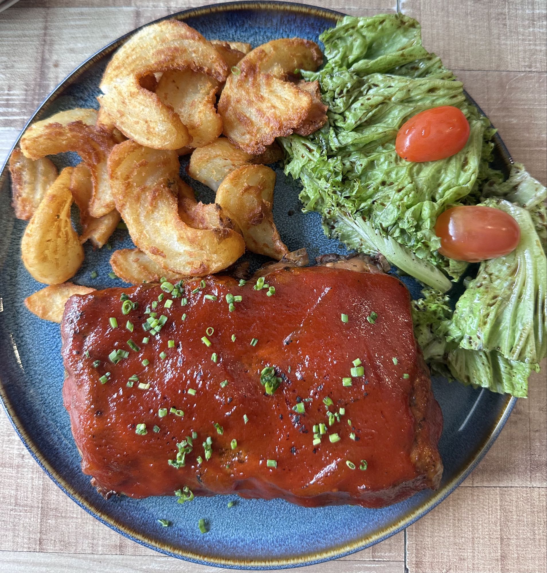 BBQ Ribs with Curly Fries