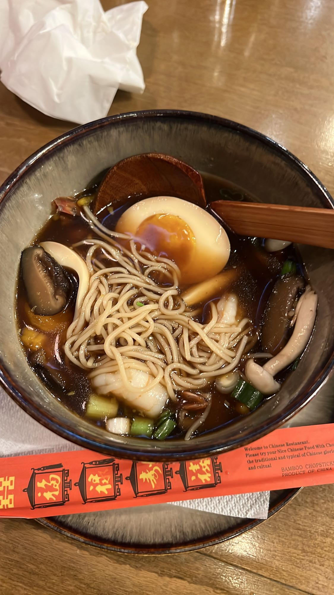 Ramen cu ou și ciuperci