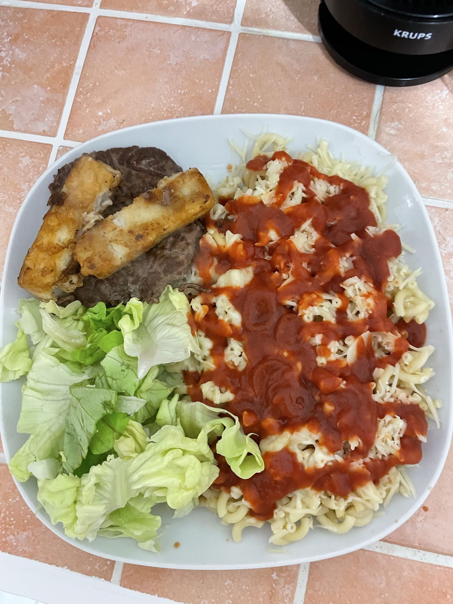 Pâtes sauce tomate et viande