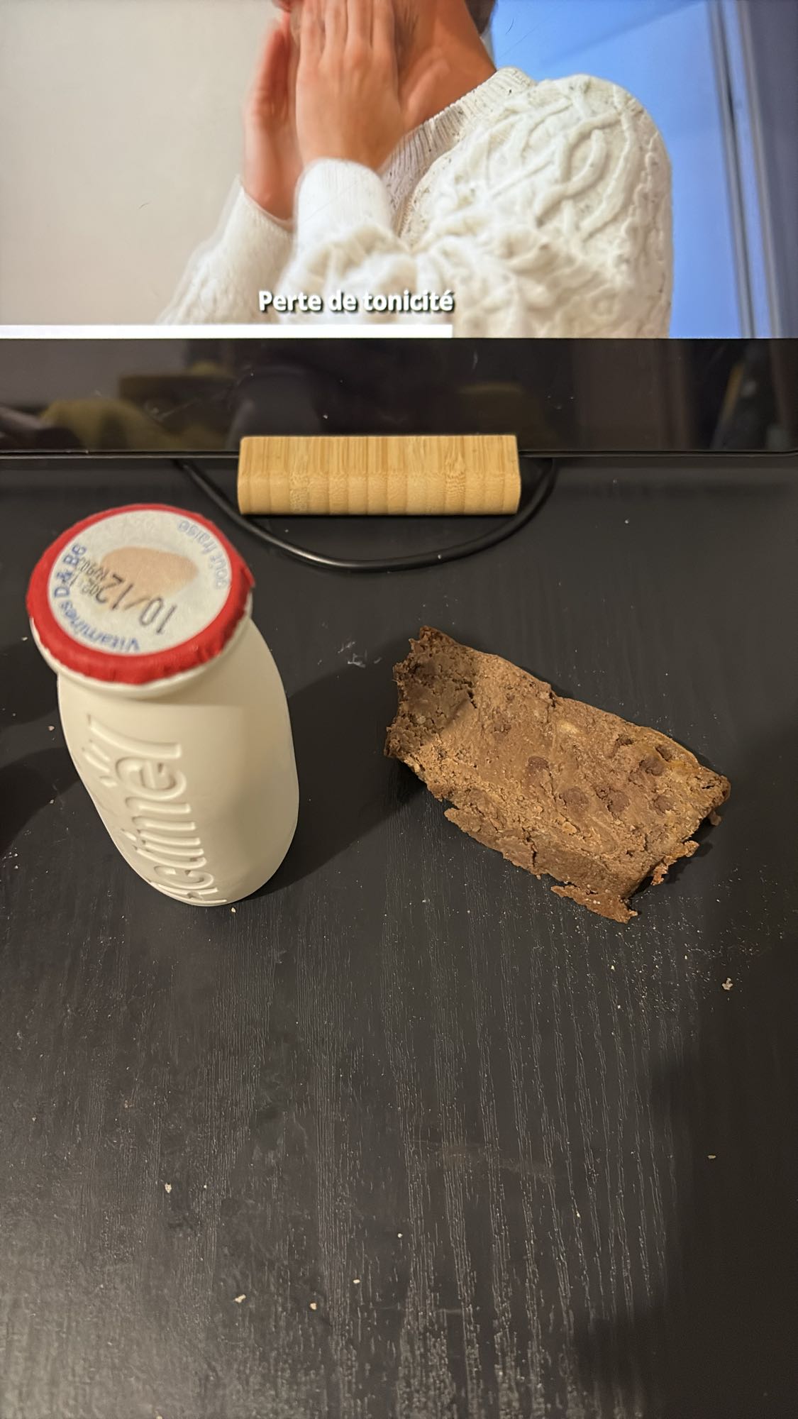 Yaourt et barre protéinée