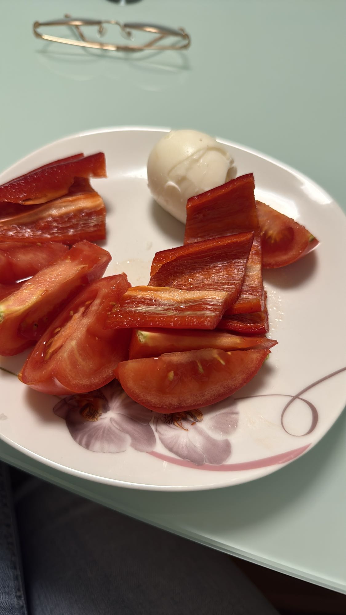 Mozzarella mit Gemüse