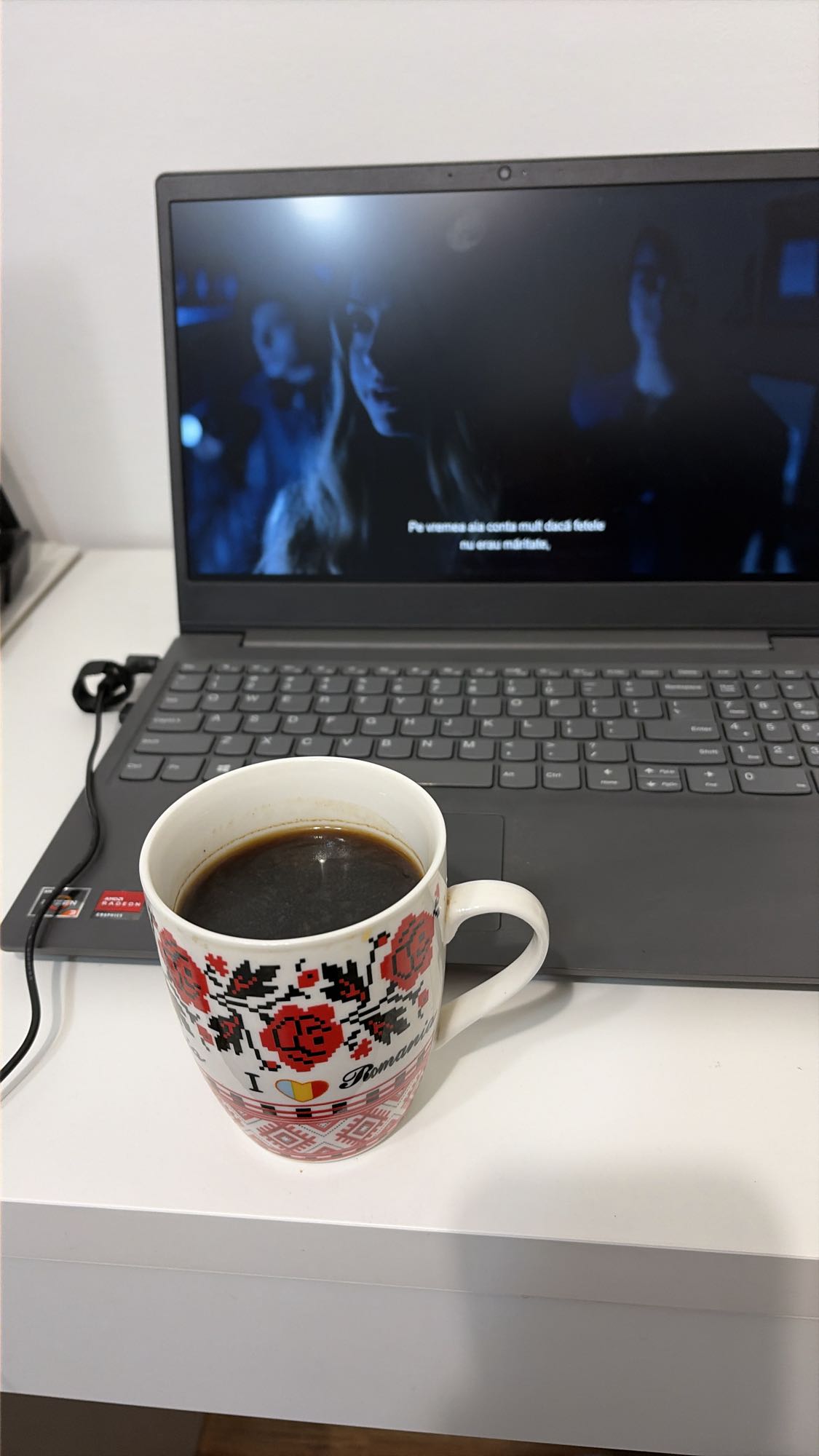 Cafea neagră simplă