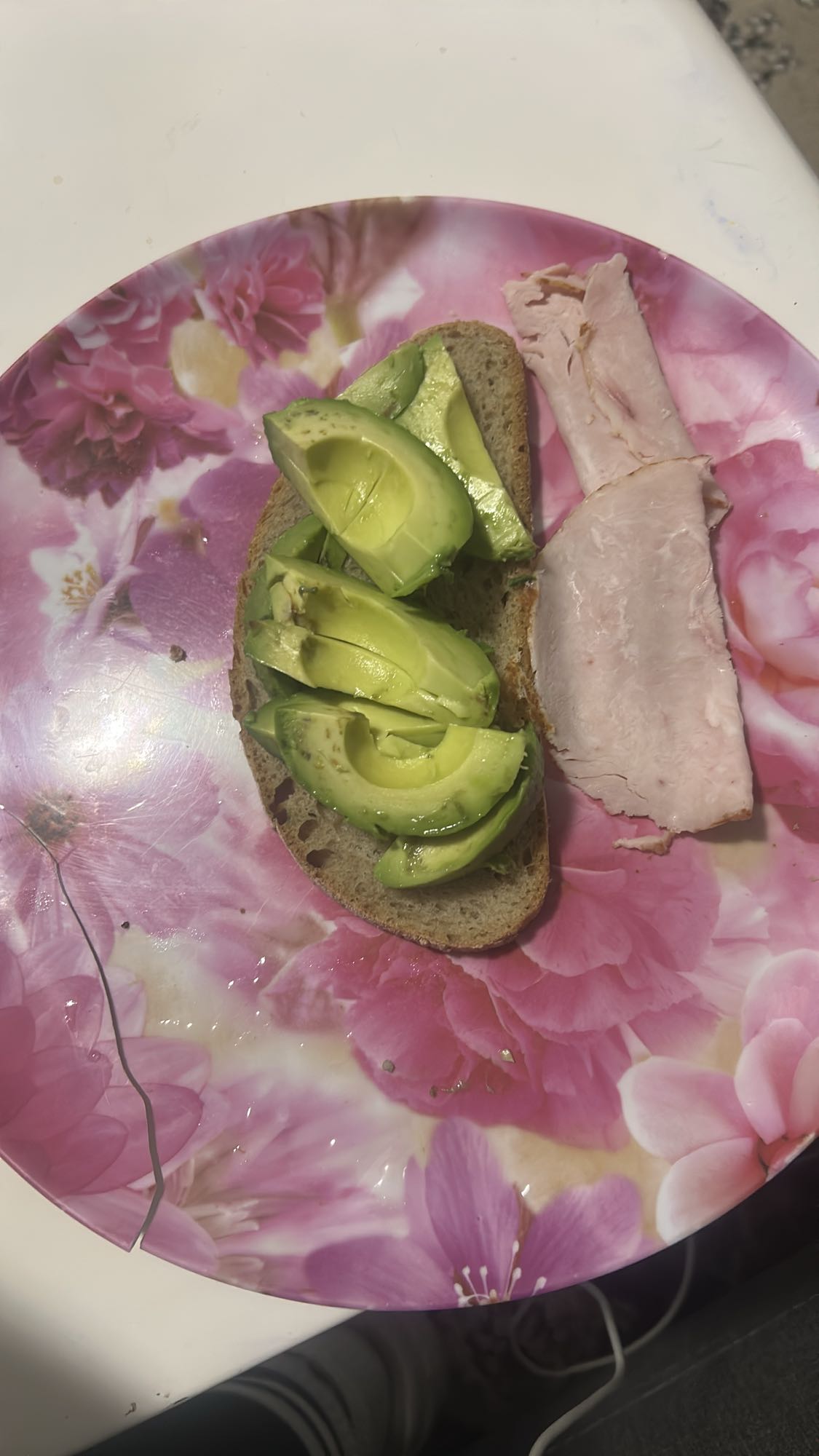 Avocado broodje met kalkoen