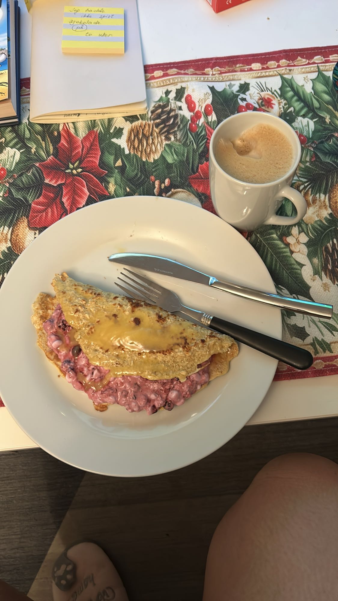 омлет с творогом и ягодами