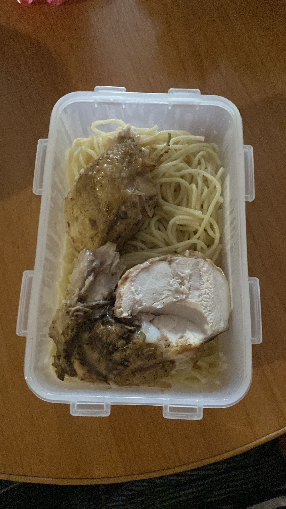 курица с макаронами