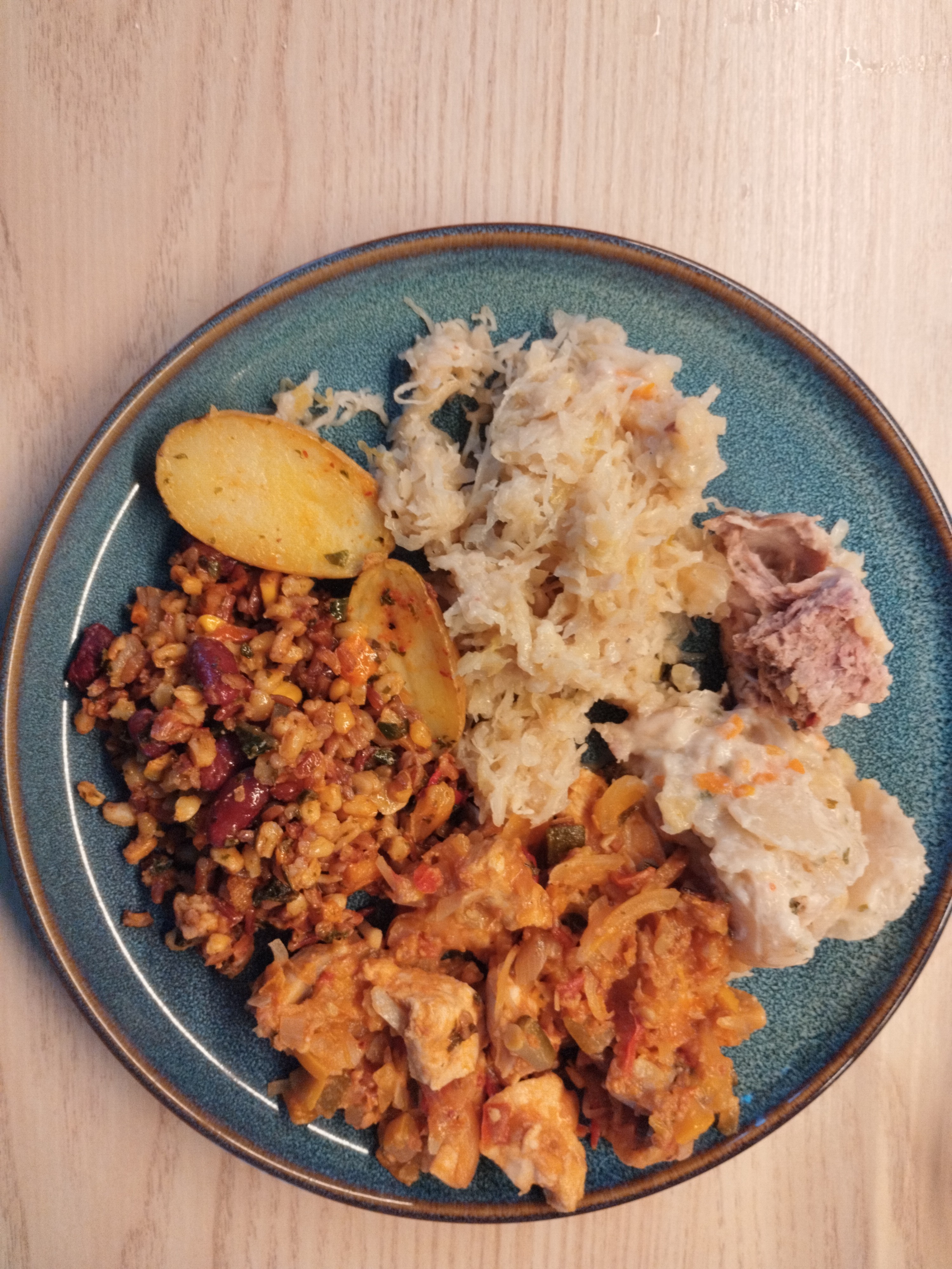 Assiette variée maison