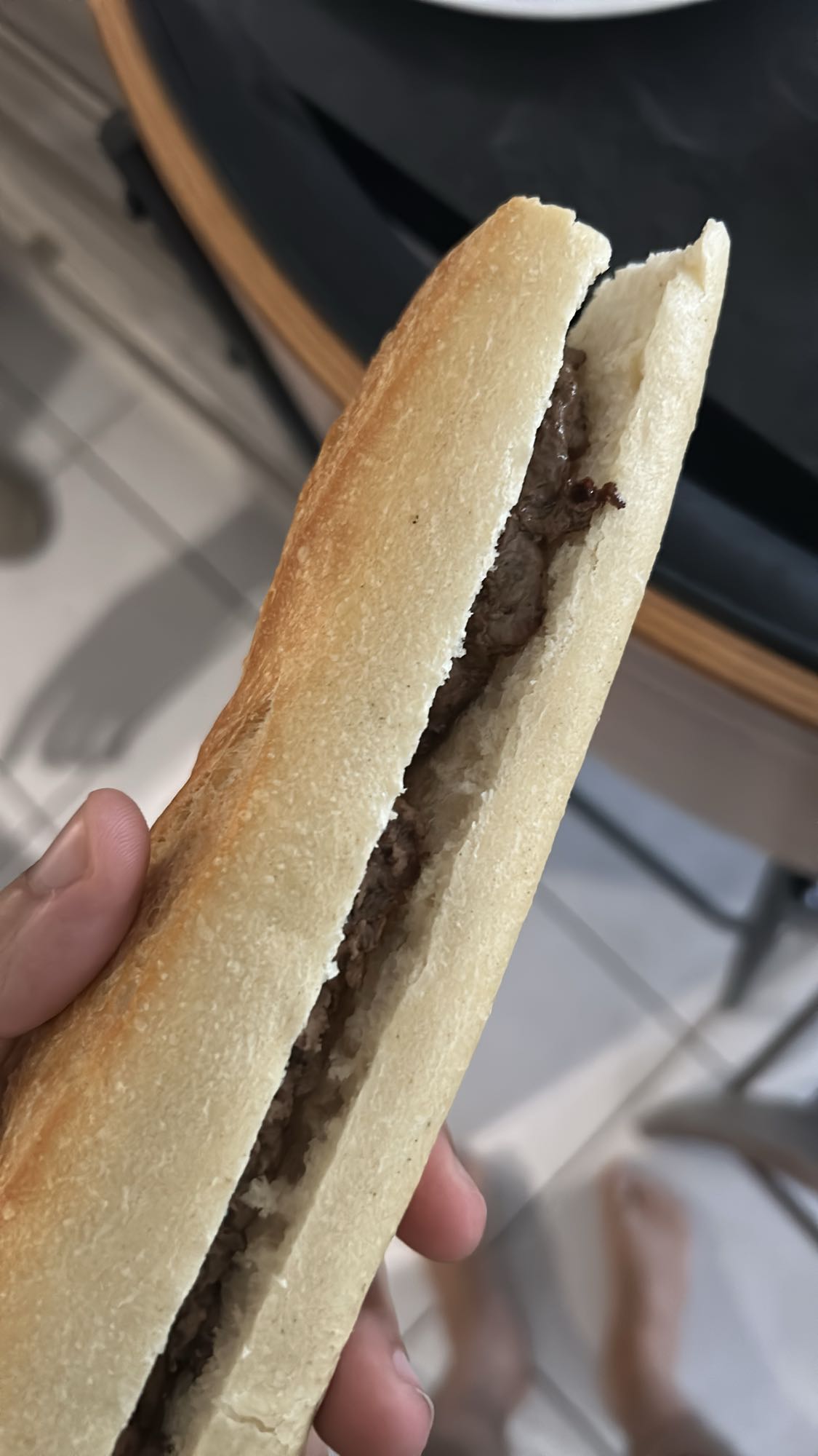 Sandwich steak baguette