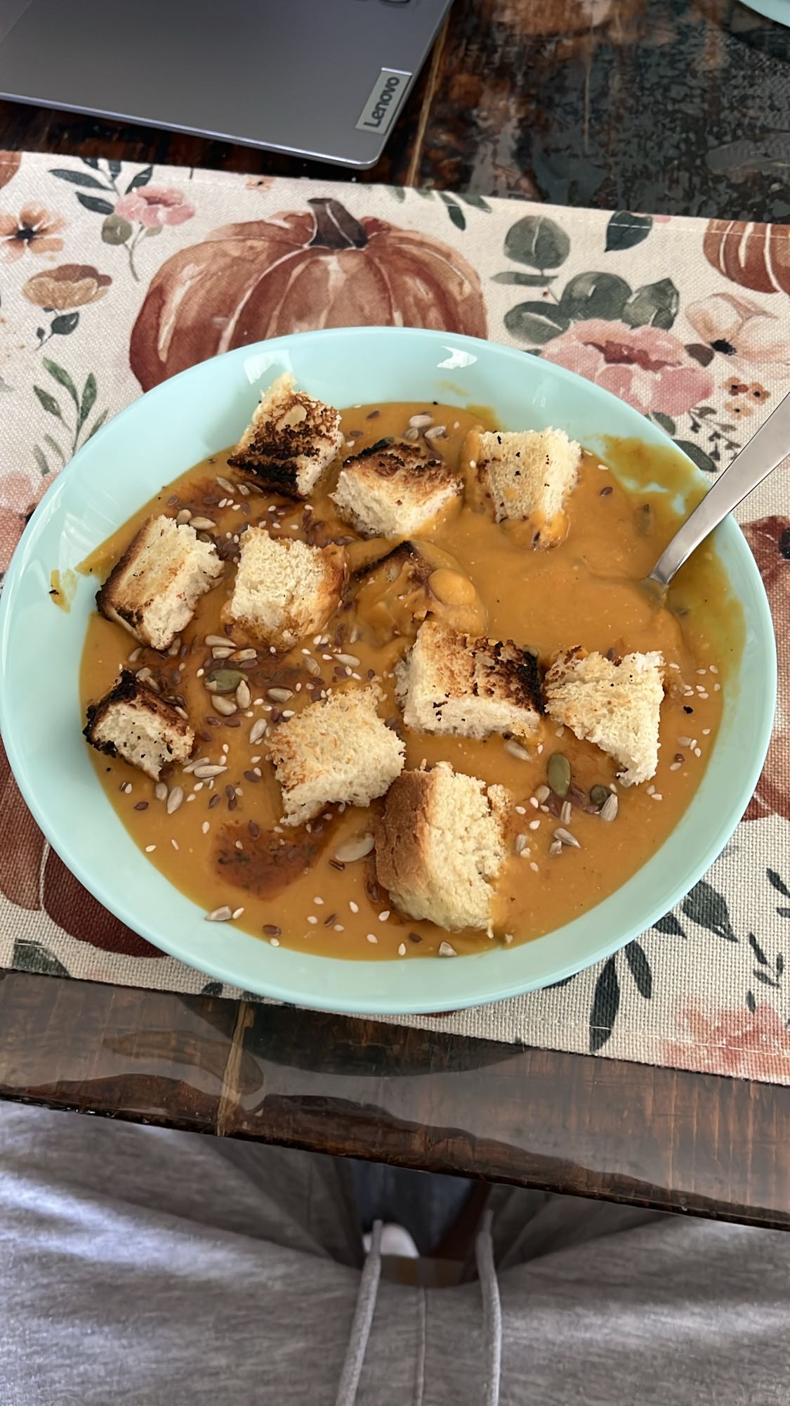 Pumpkin soup with croutons