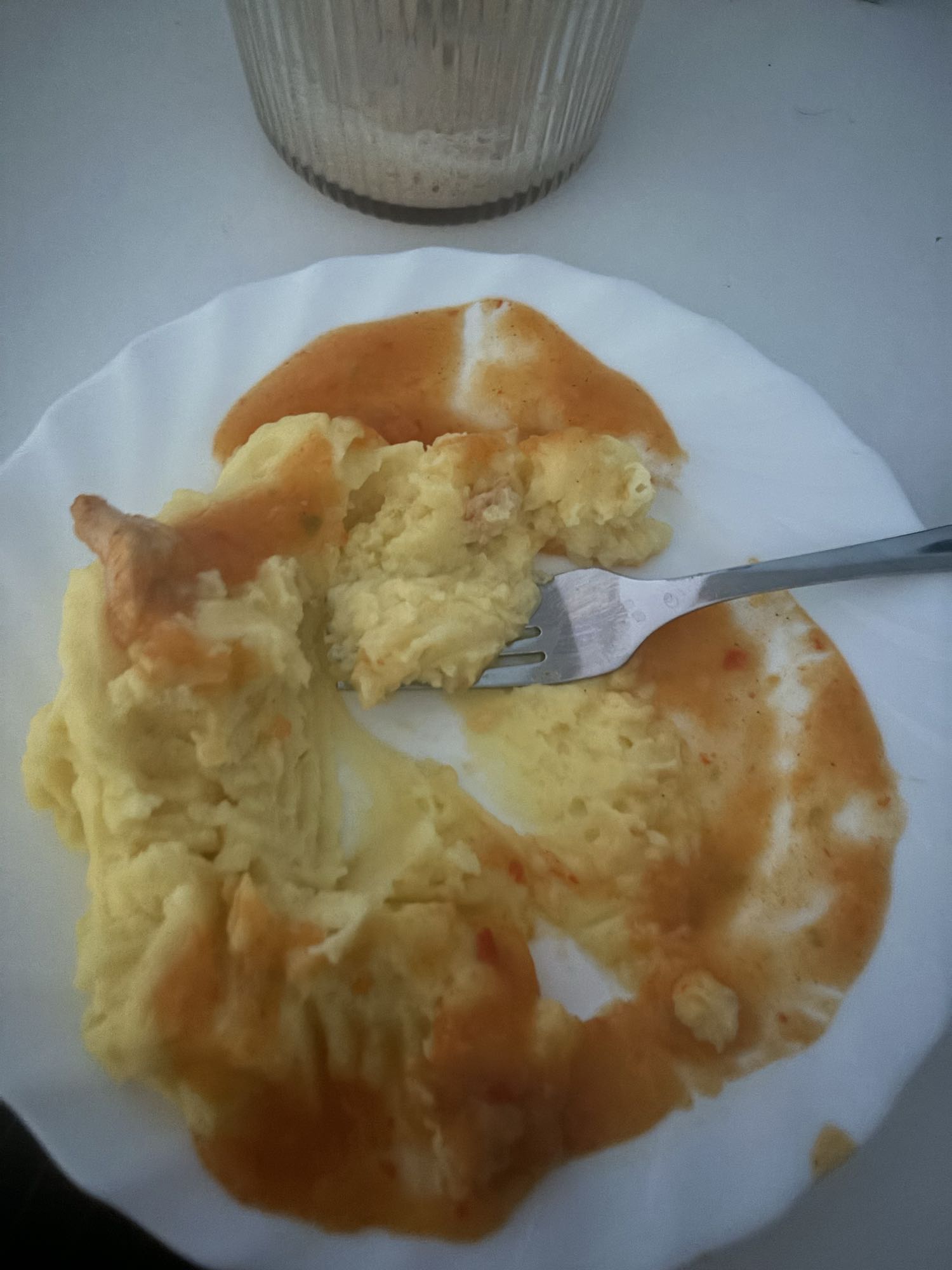 Piure cu sos de roșii