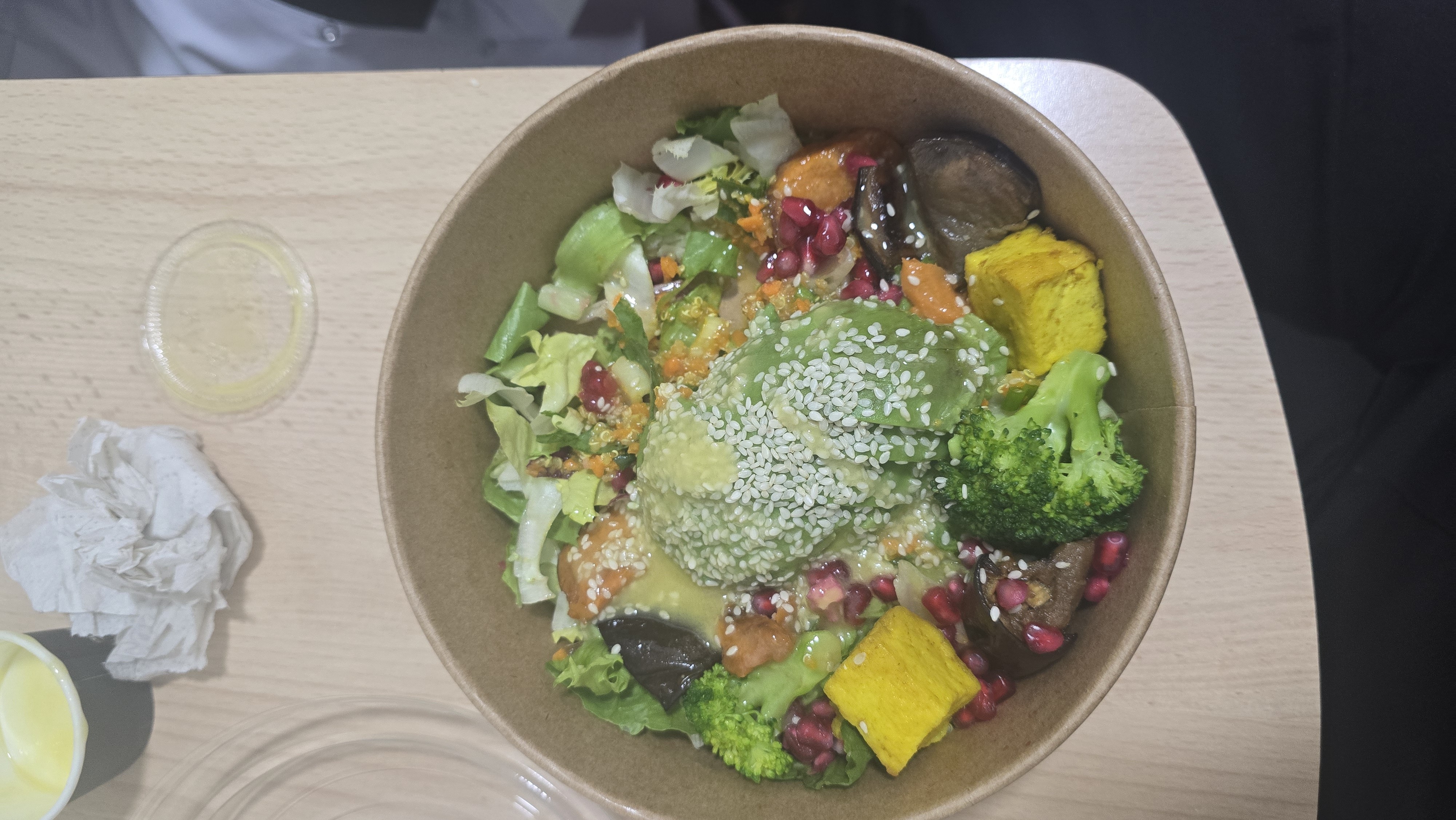 Avocado Veggie Salad Bowl