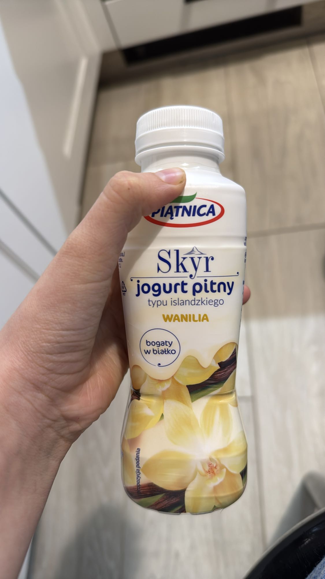 Skyr waniliowy pitny