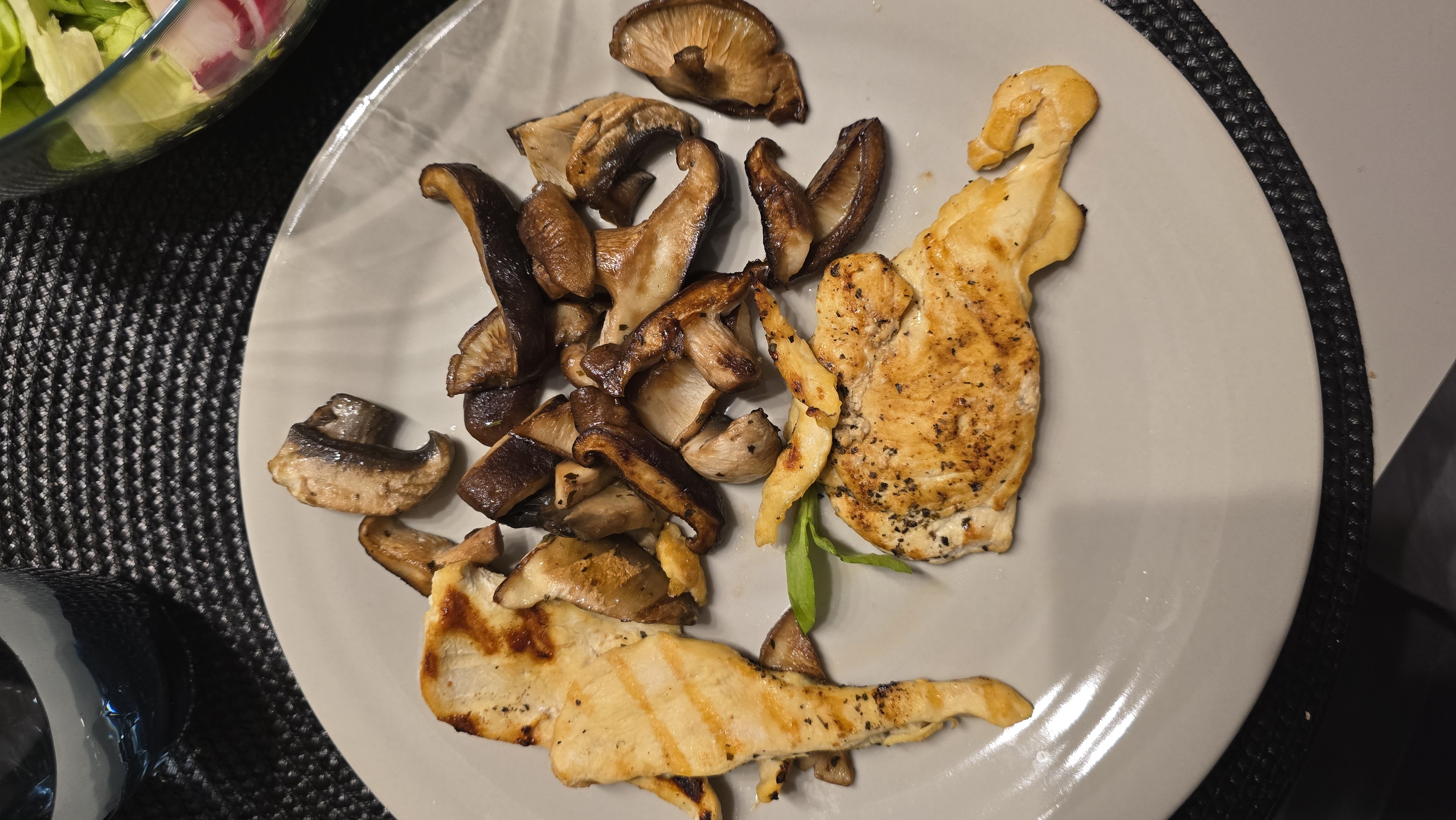 Chicken and Mushrooms
