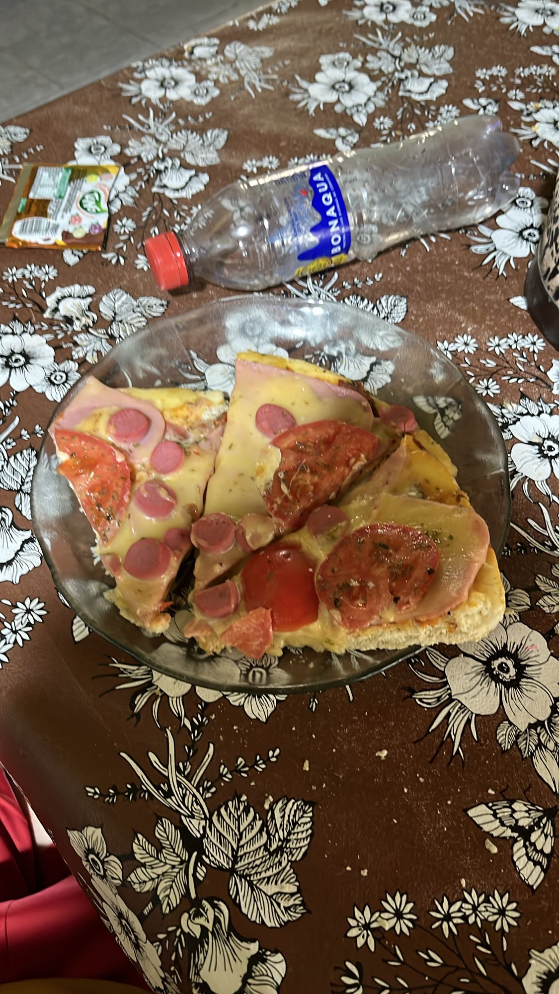 Pizza casera con embutidos