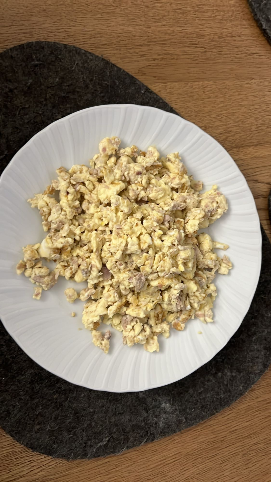 Yumurtalı Ton Balığı