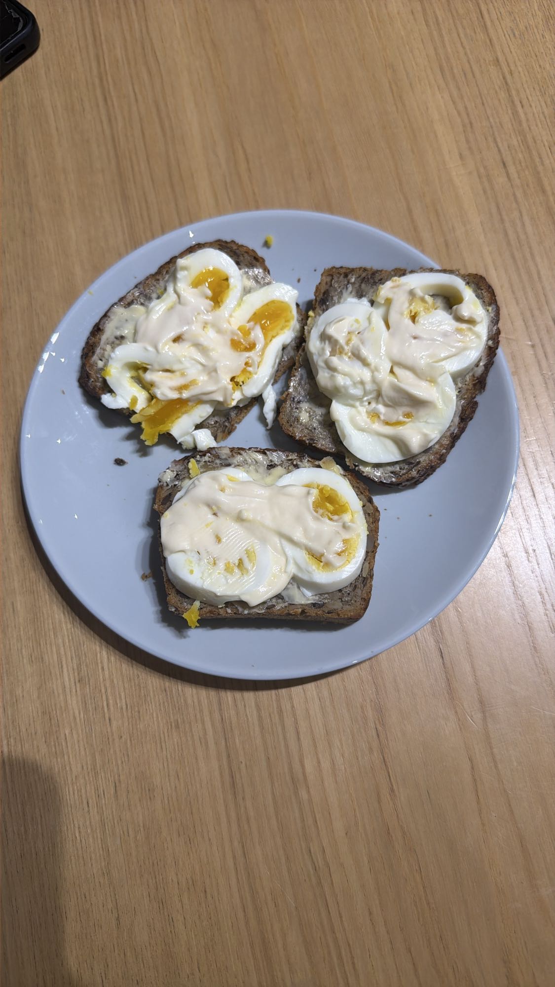 Kanapki z jajkiem i majonezem