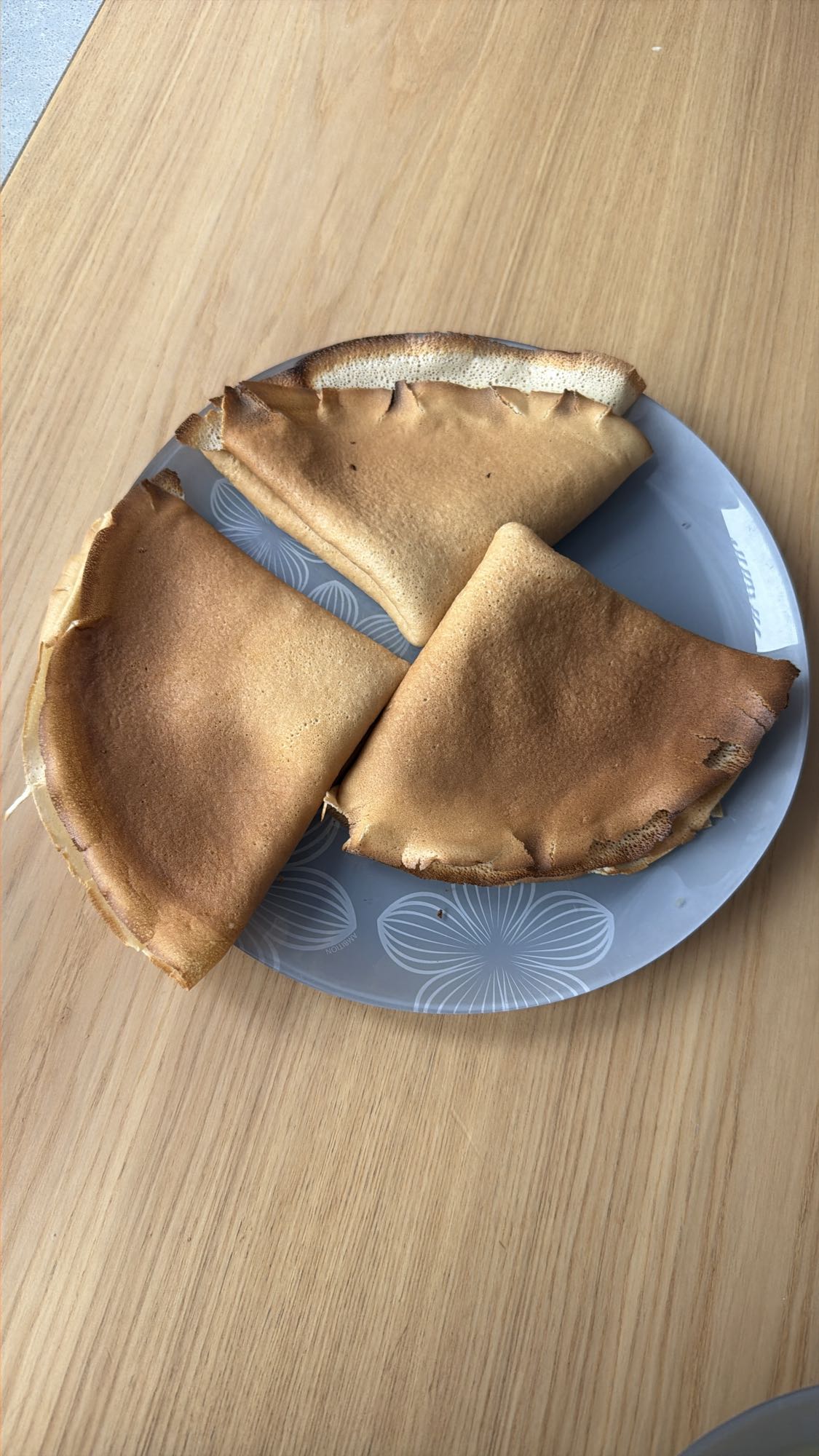 Naleśniki z dżemem jabłkowym