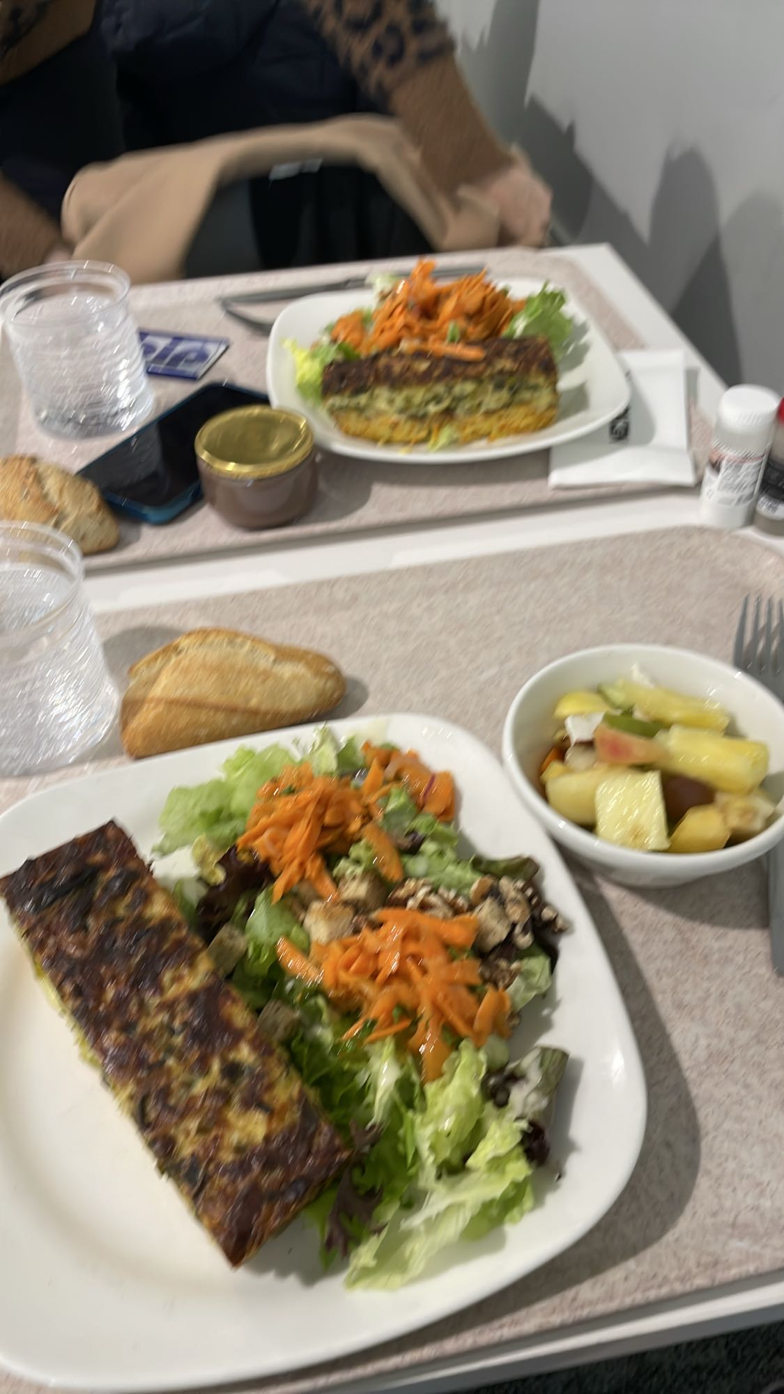 Quiche et salade mixte