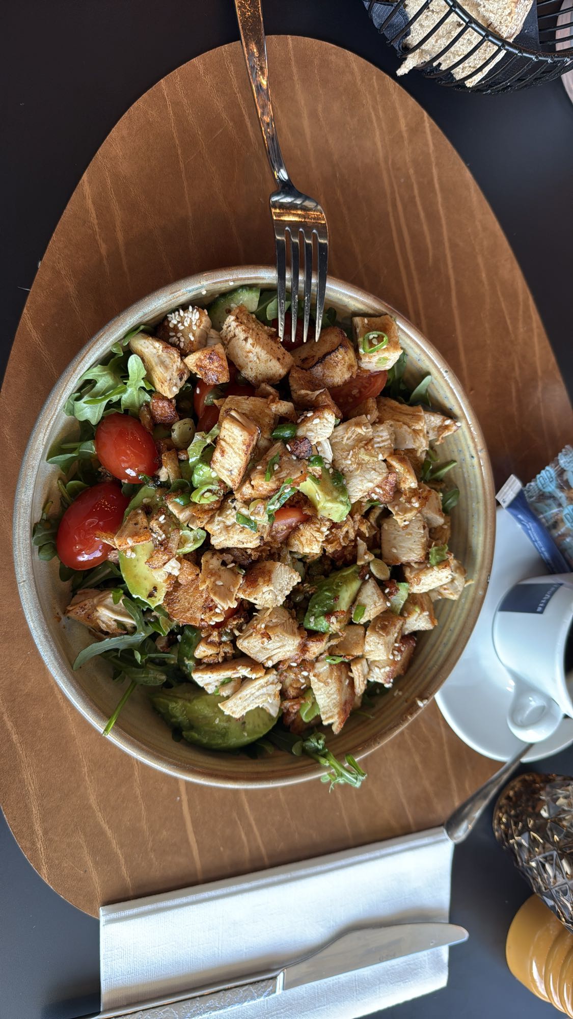 Kip avocado salade