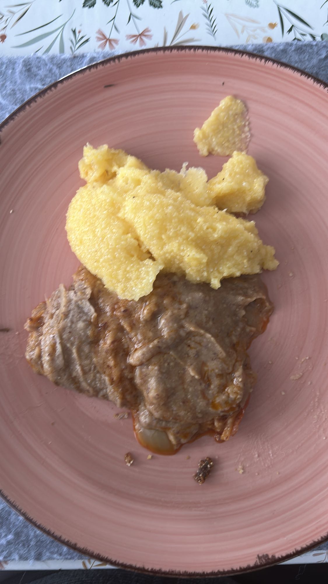 carne con polenta