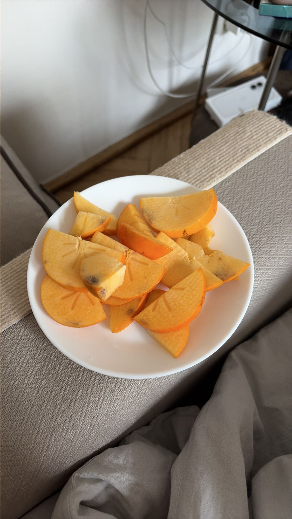 тарелка хурмы