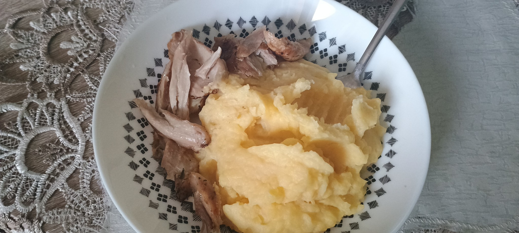 Mashed potatoes & chicken