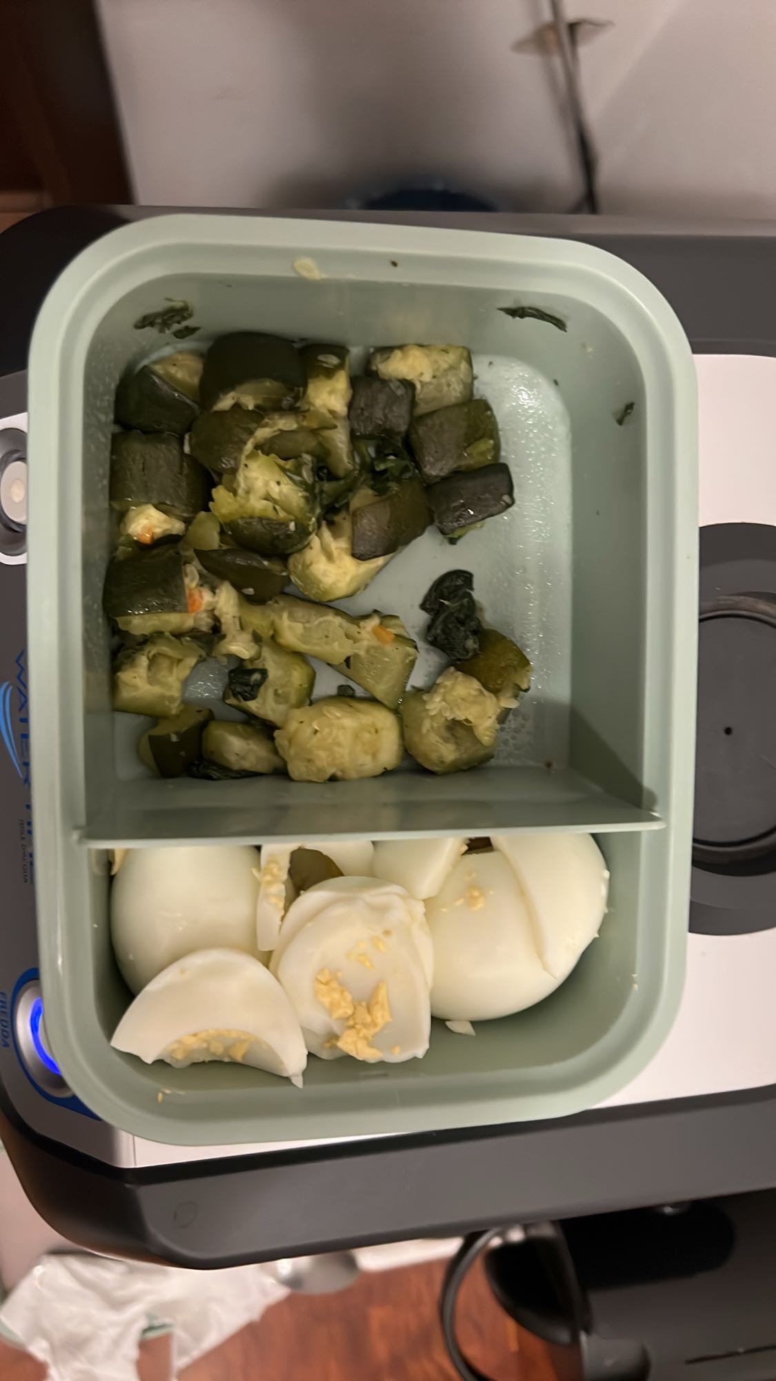 Haşlanmış Yumurta ve Kabak