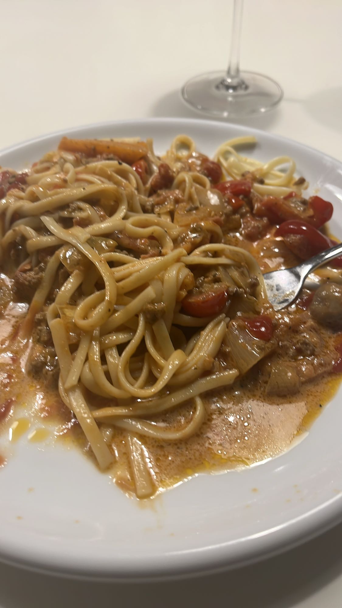 Krämig köttfärspasta