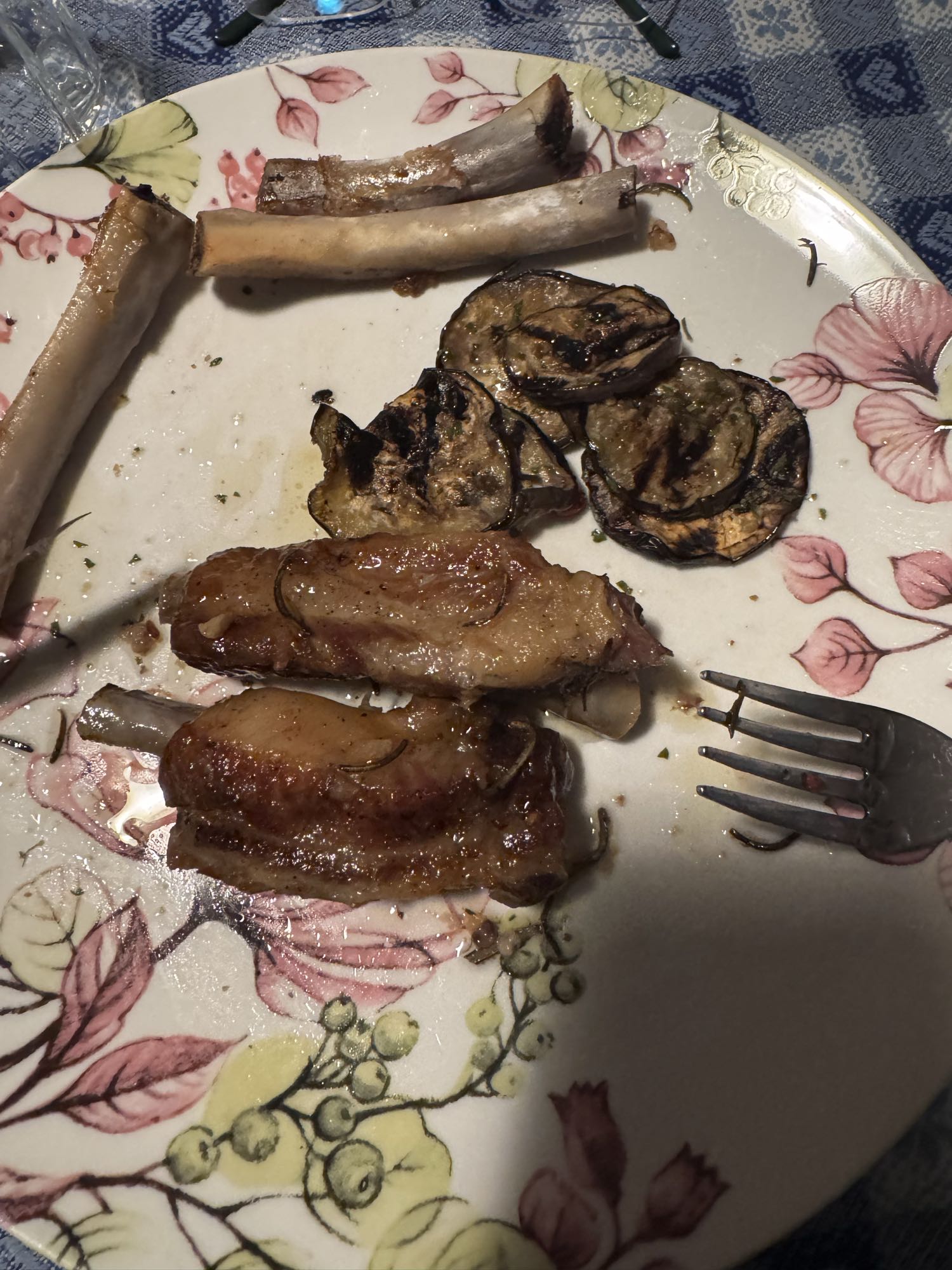 Costillas con berenjena