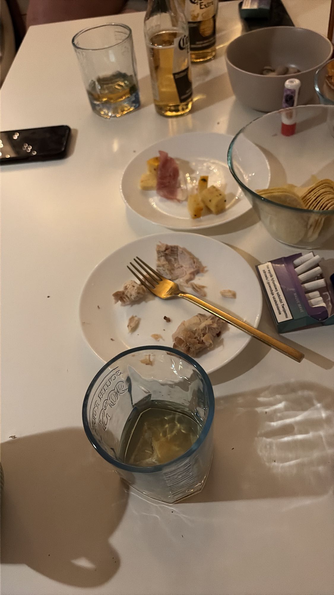 Закуска с курицей и чипсами