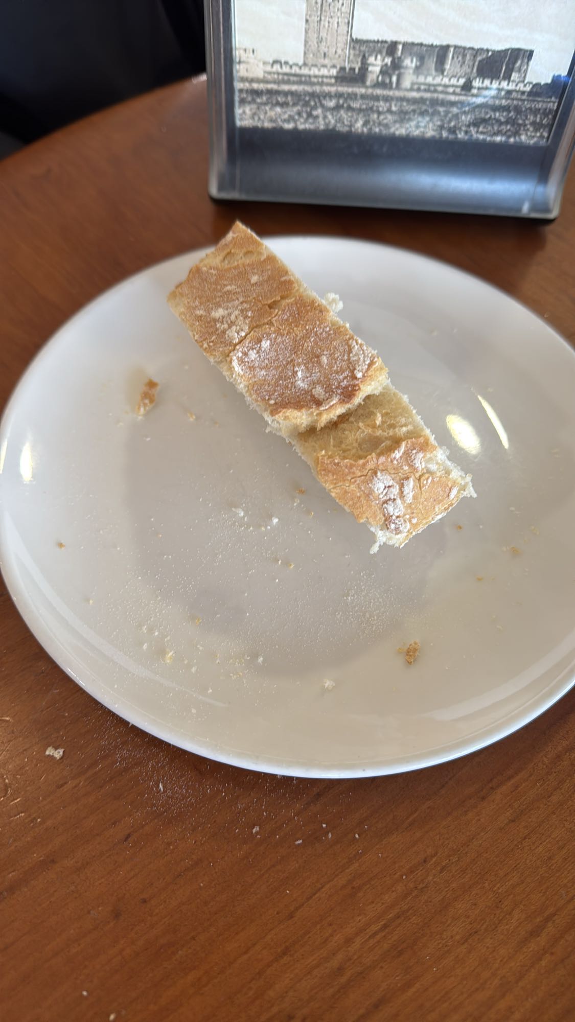 Trocito de pan blanco