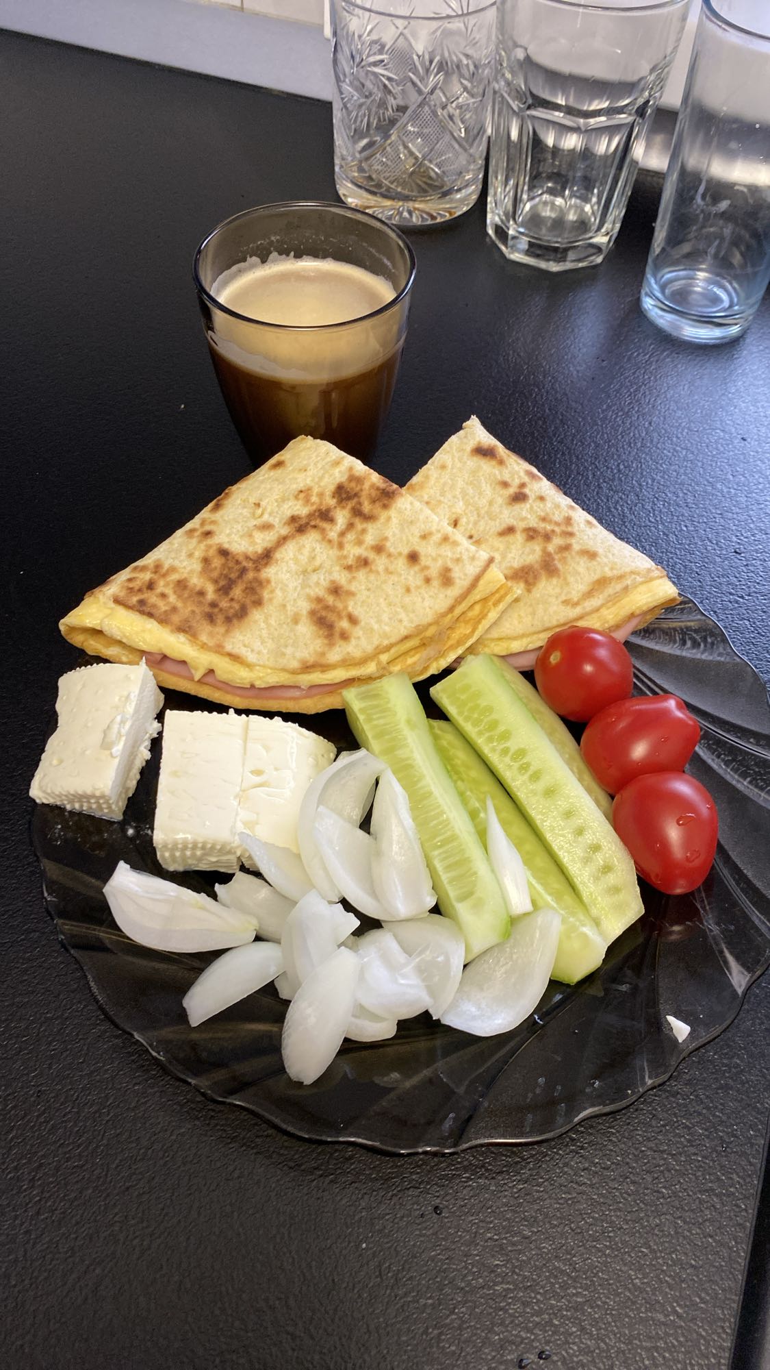 Mic dejun cu omletă