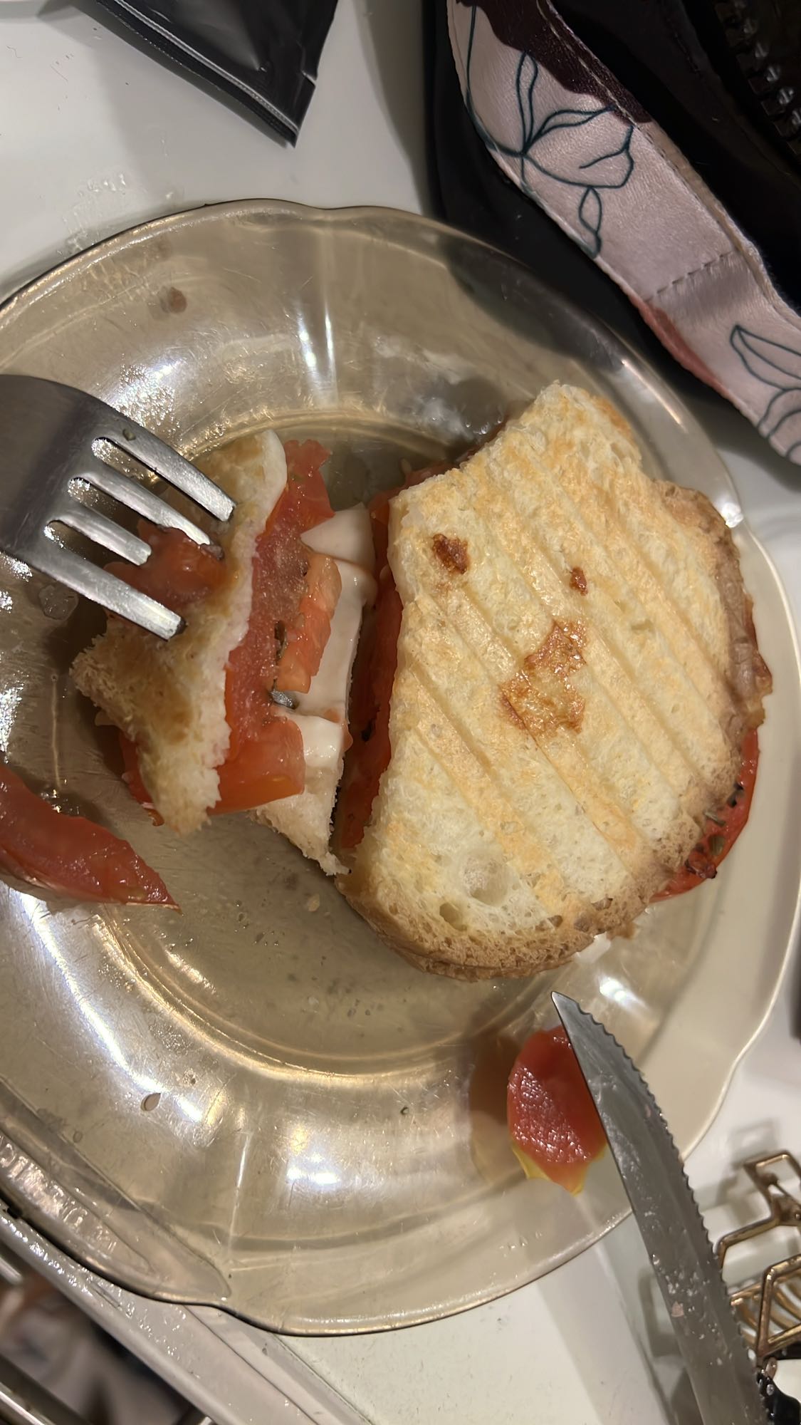 Tomato Mozzarella Sandwich