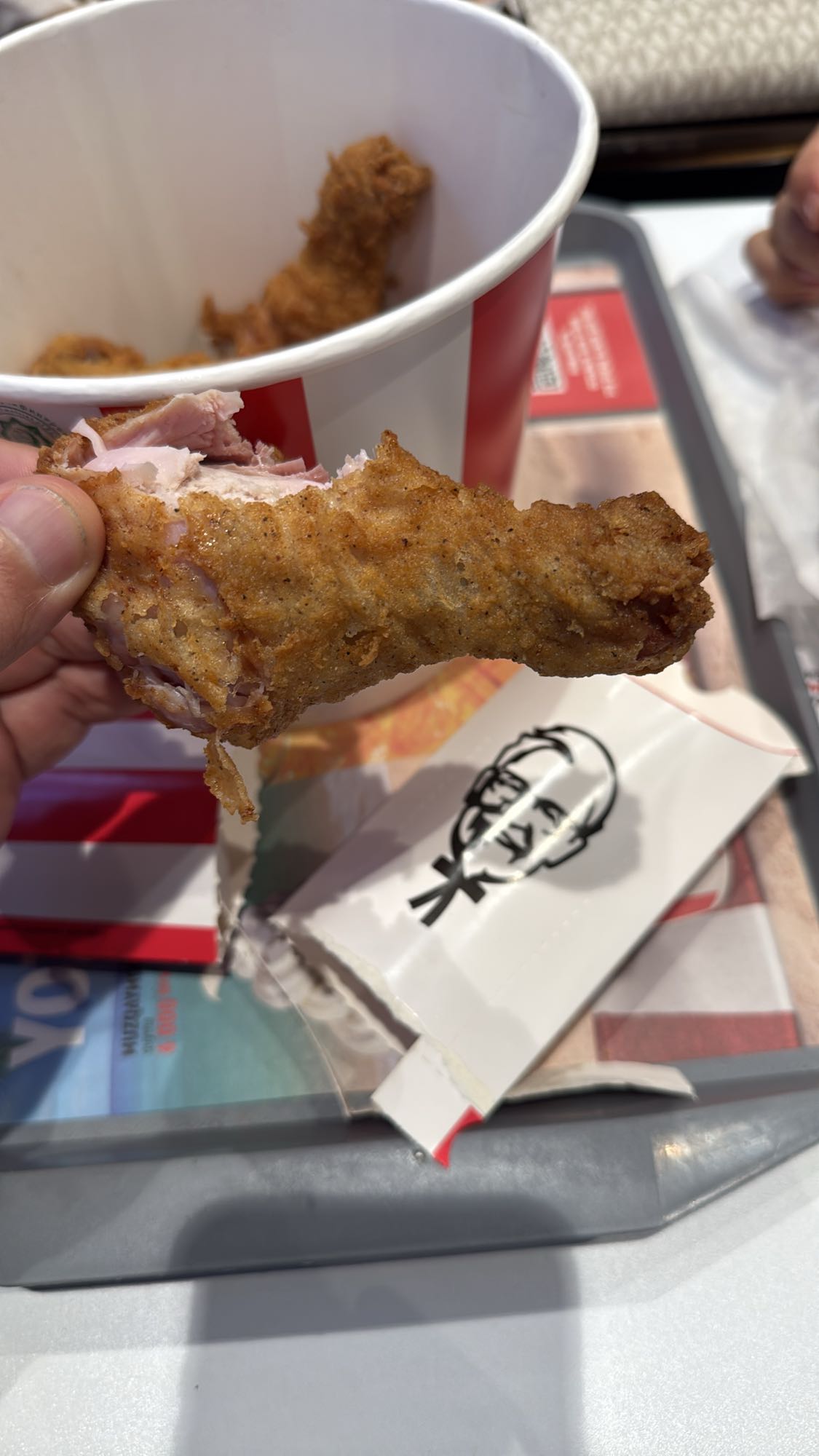 жареная куриная ножка KFC