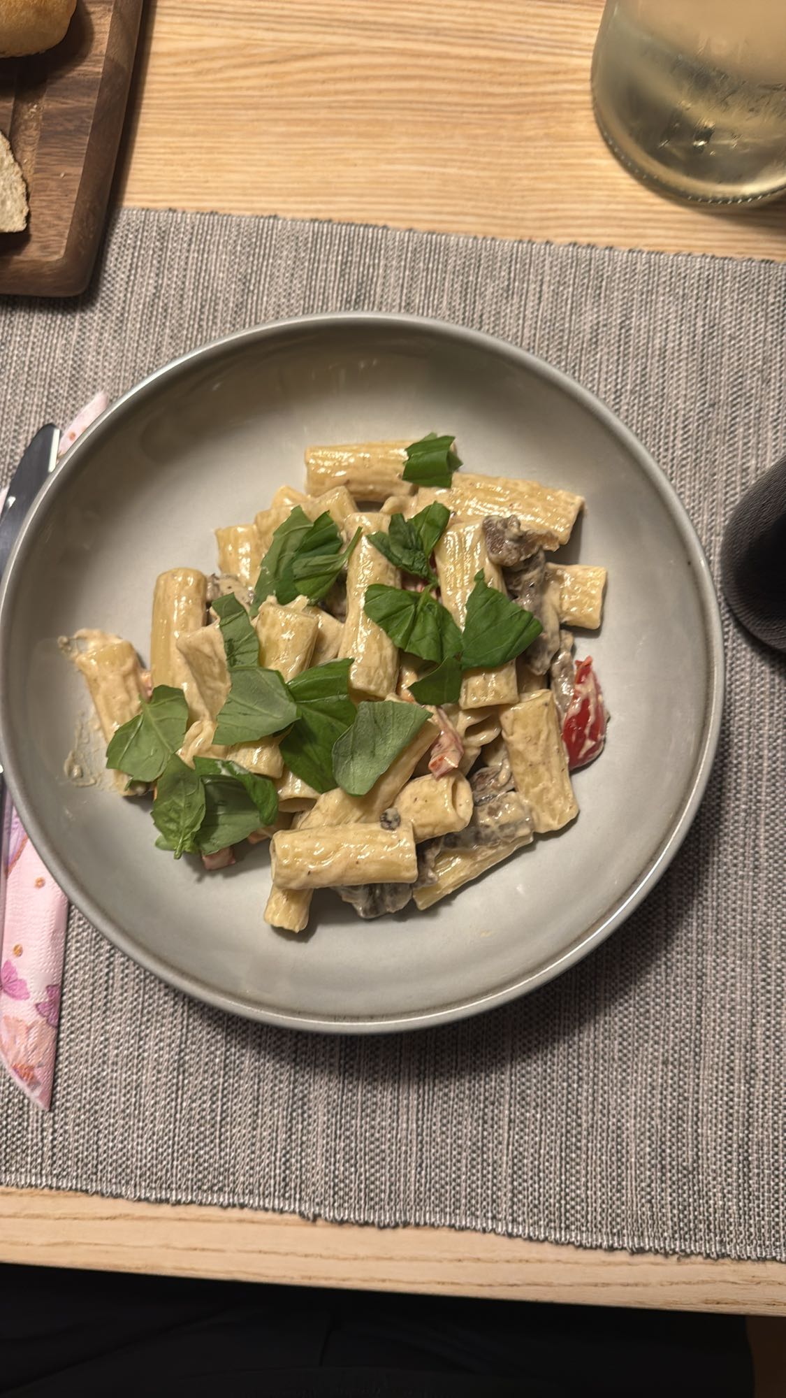 Krämig pasta med svamp