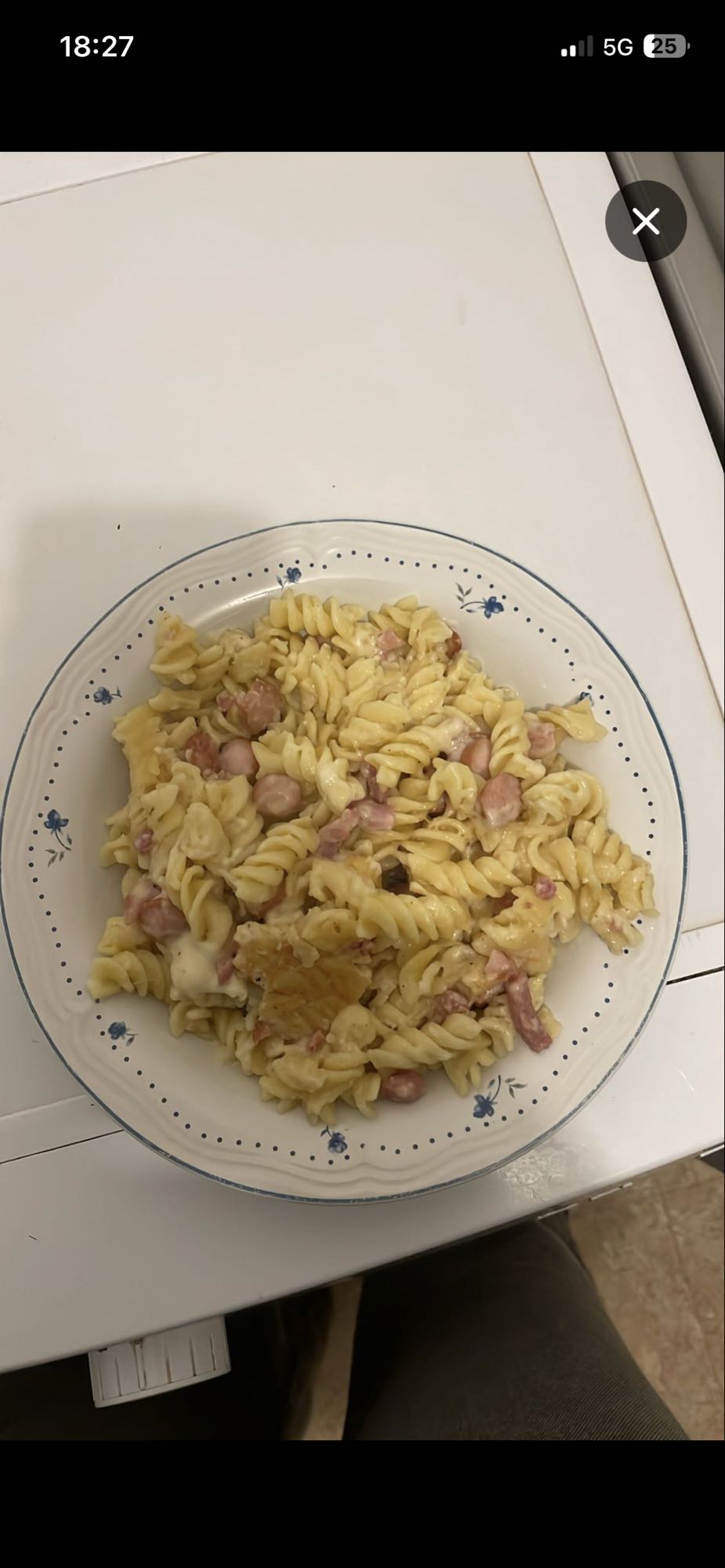 Pâtes au fromage et saucisse