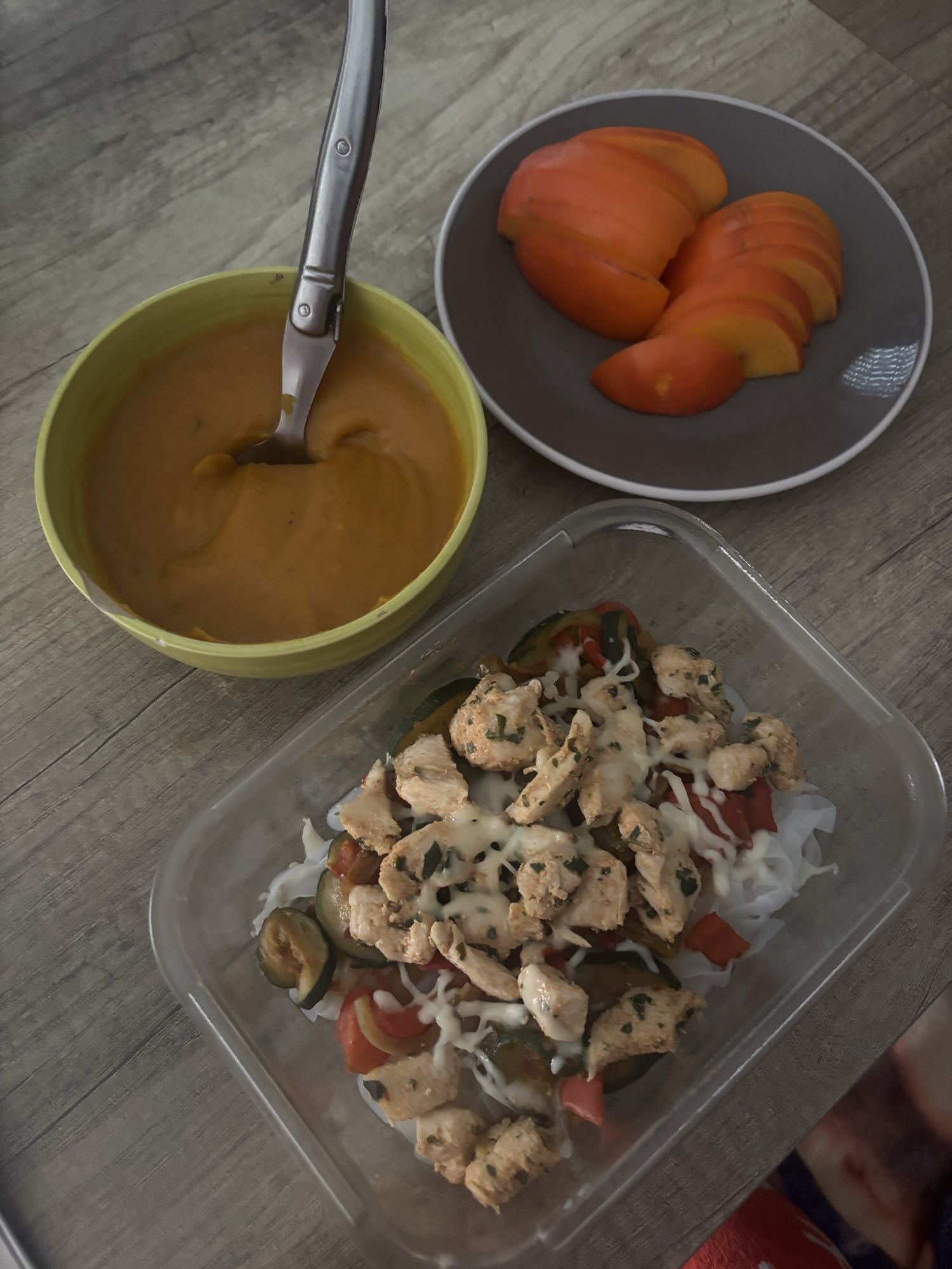 Poulet légumes konjac et soupe carotte-pomme de terre