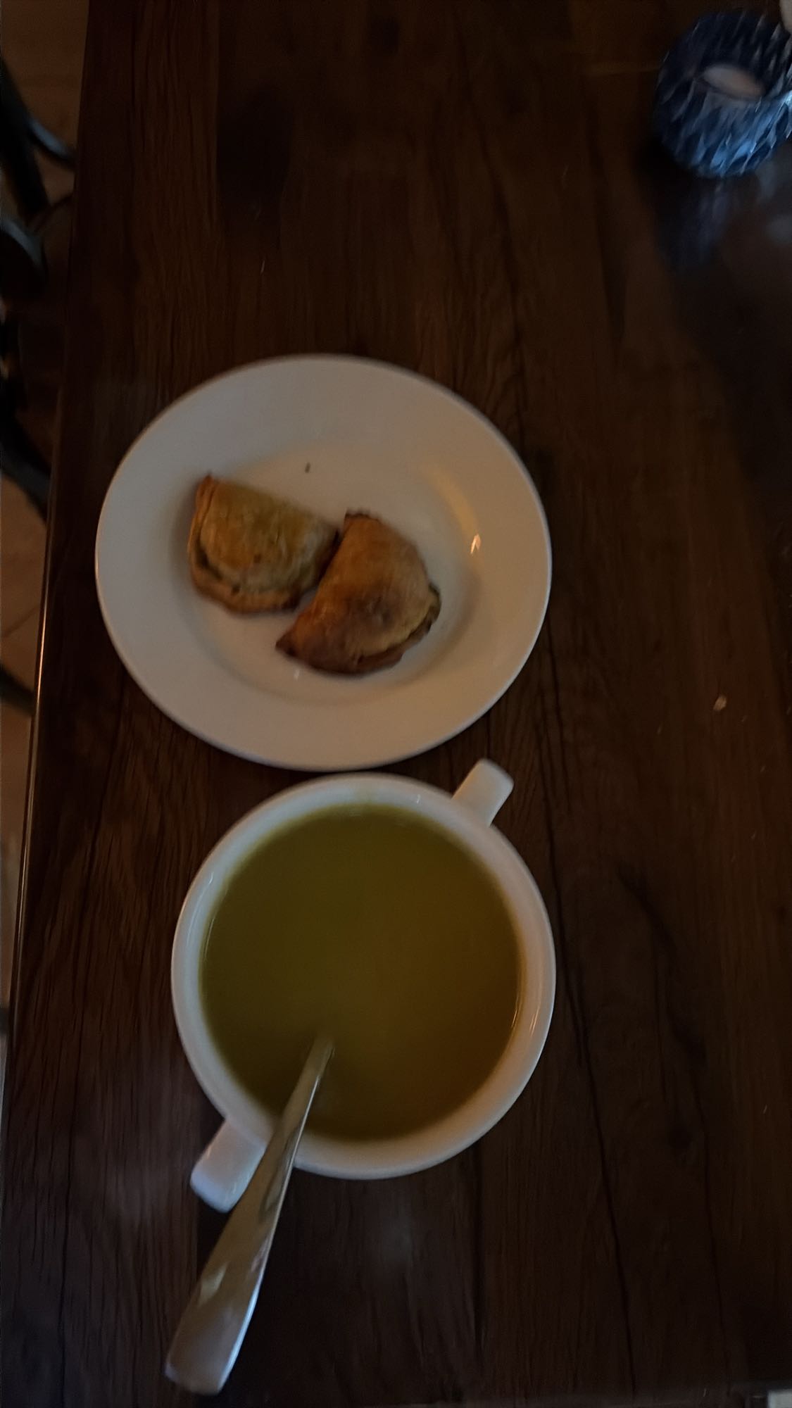 empanadas y sopa
