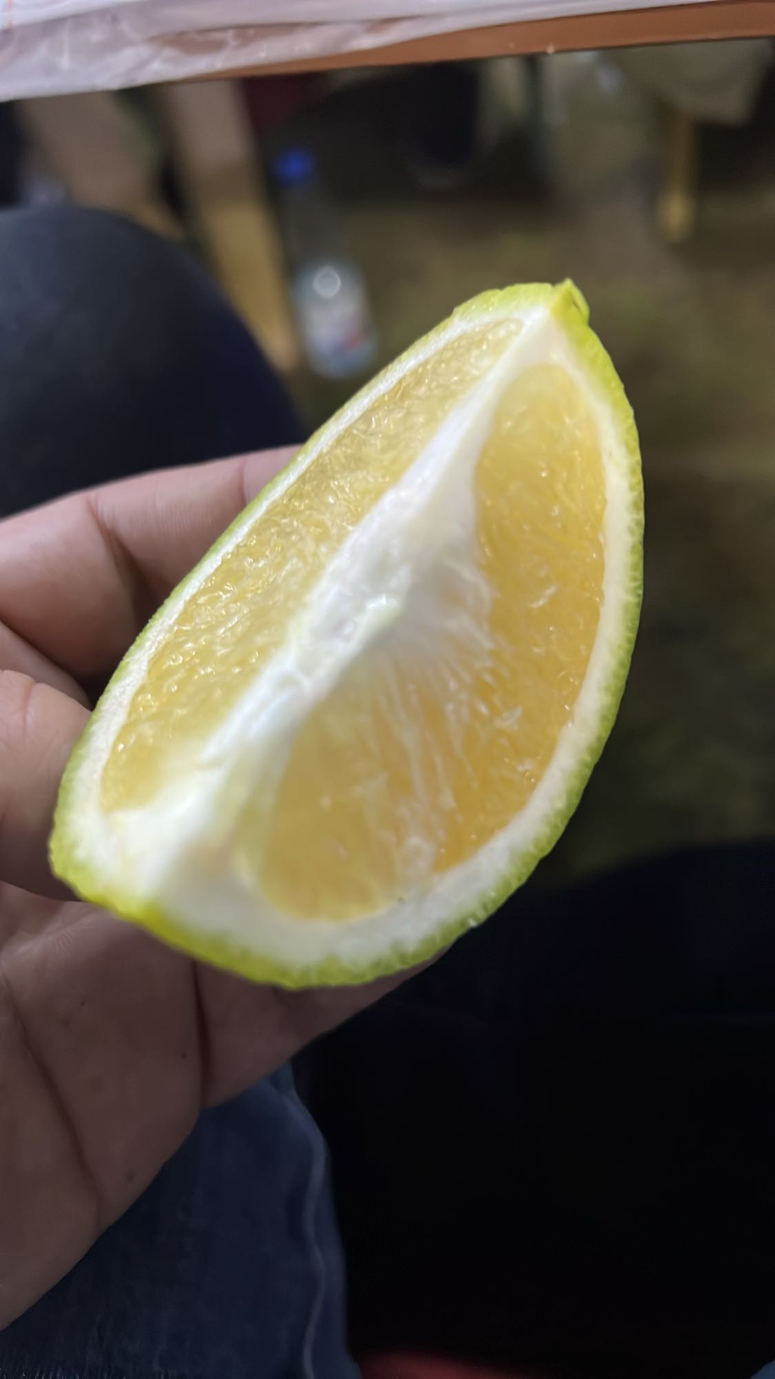Lemon wedge