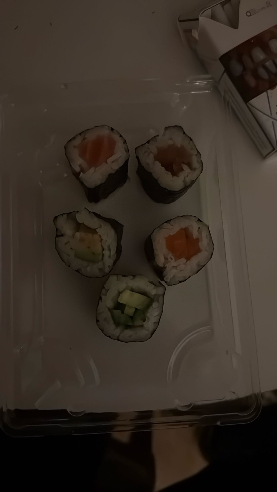 роллы маки ассорти