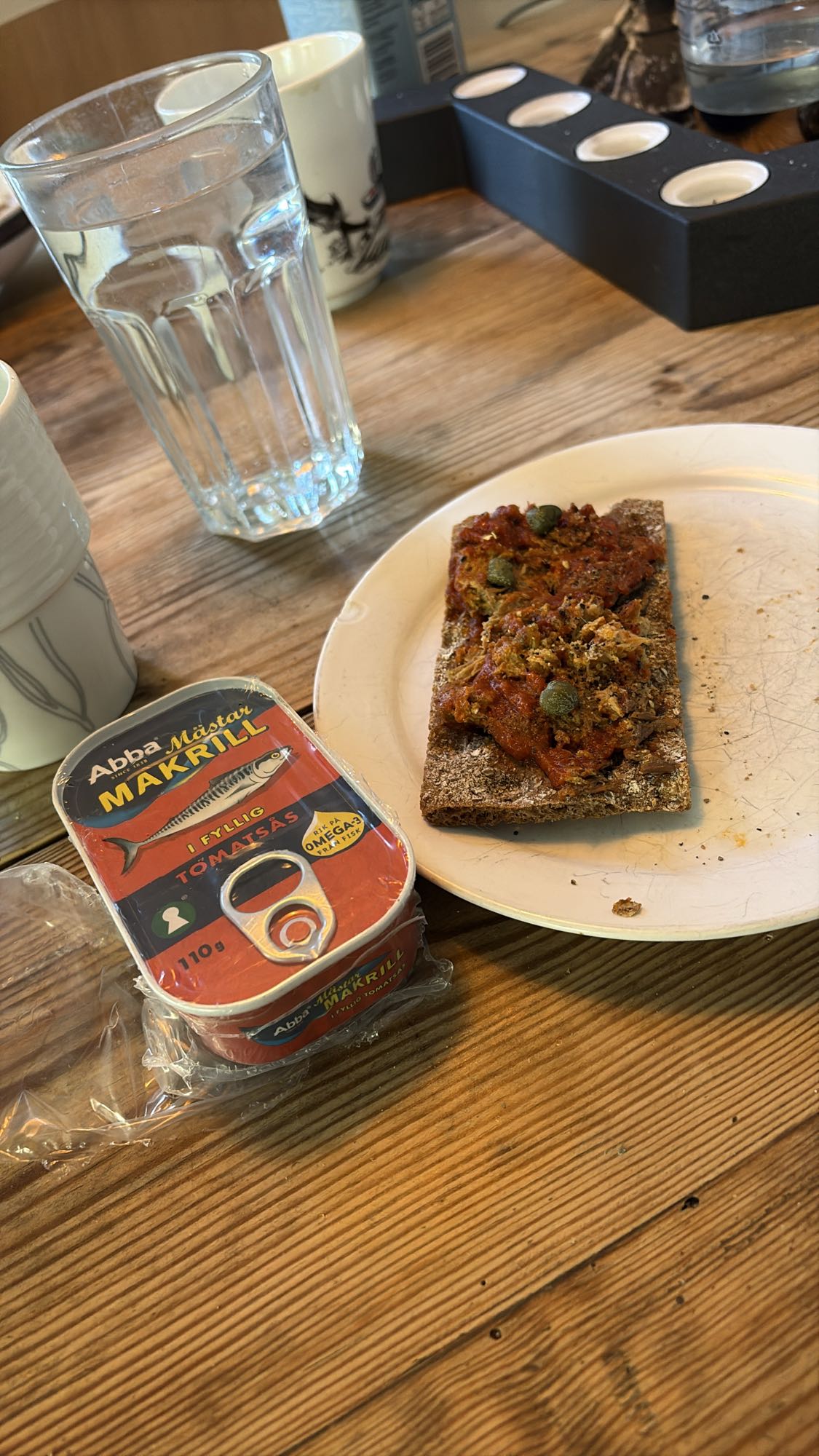 Knäckebröd med makrill
