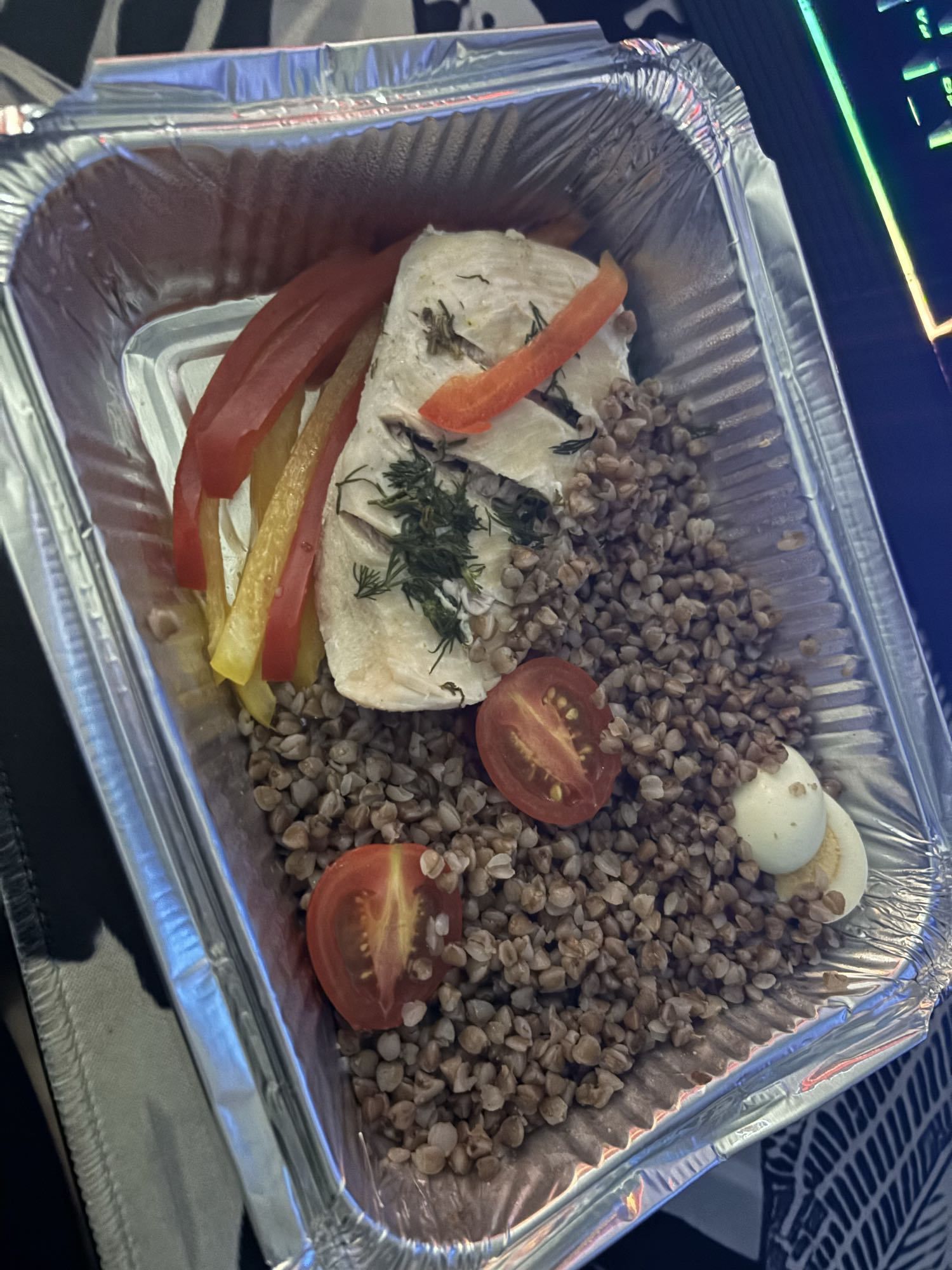 Гречка с курицей и яйцом