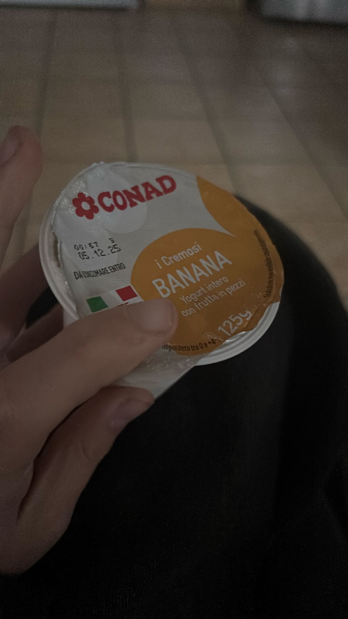Banana yogurt cup