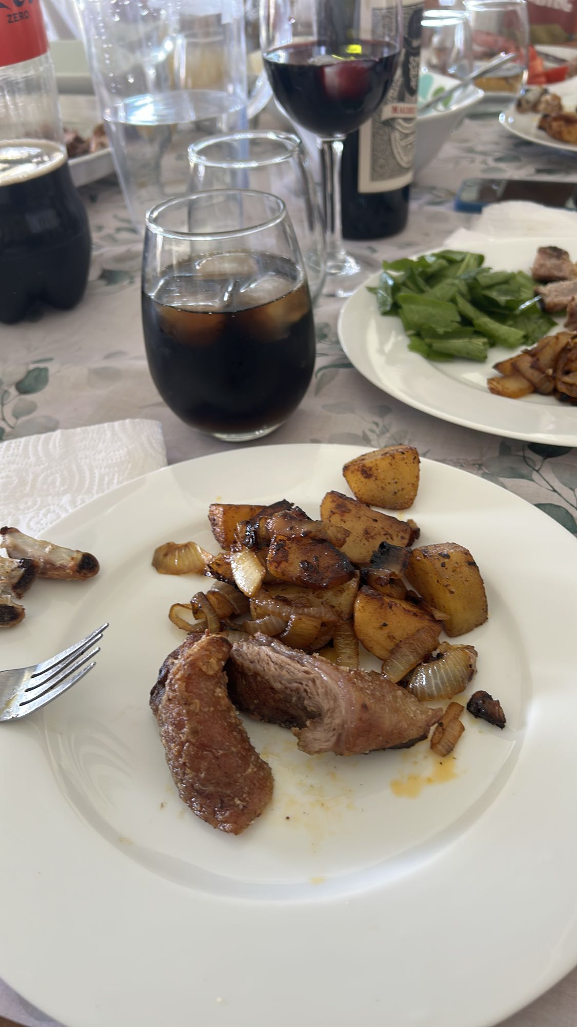 Carne con papas y cebolla