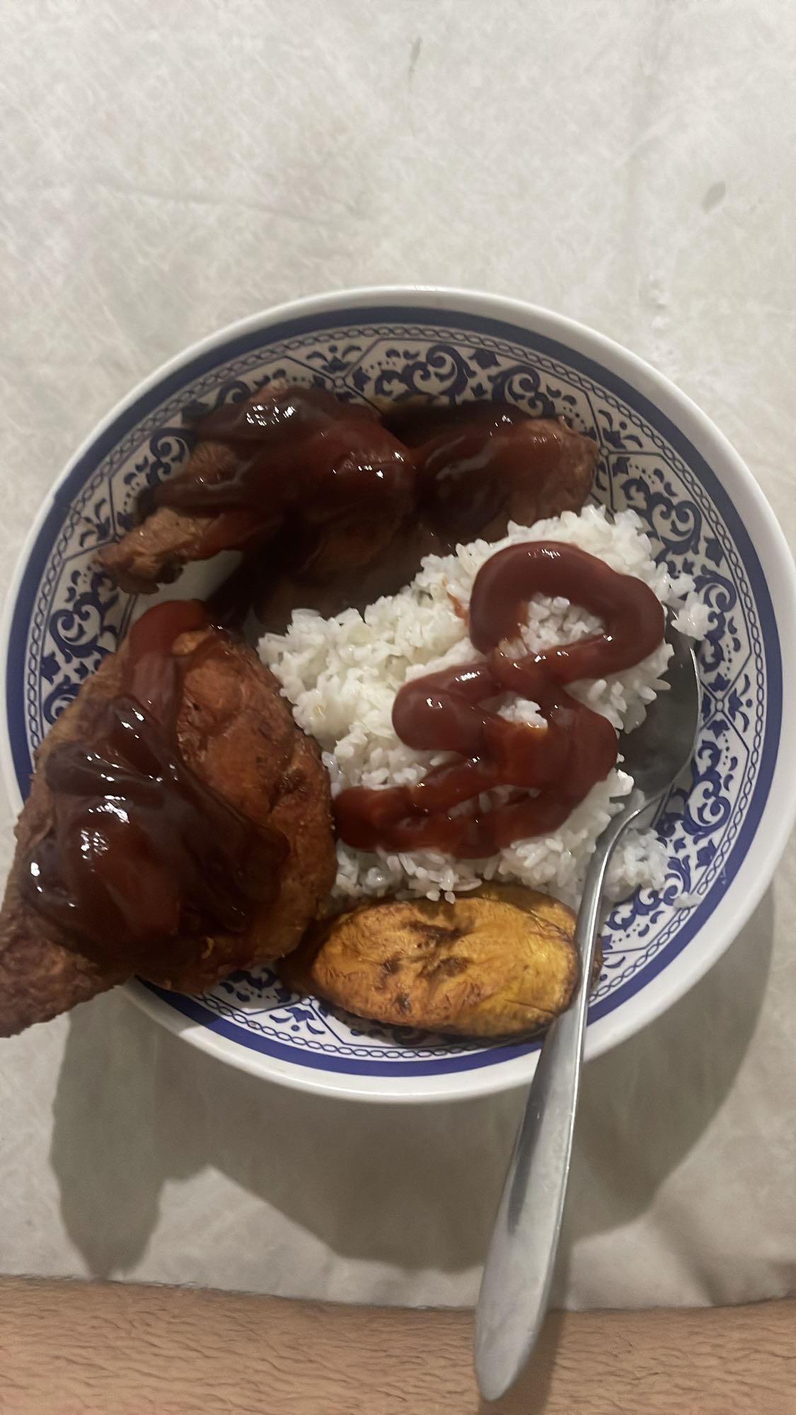 Pollo frito con arroz